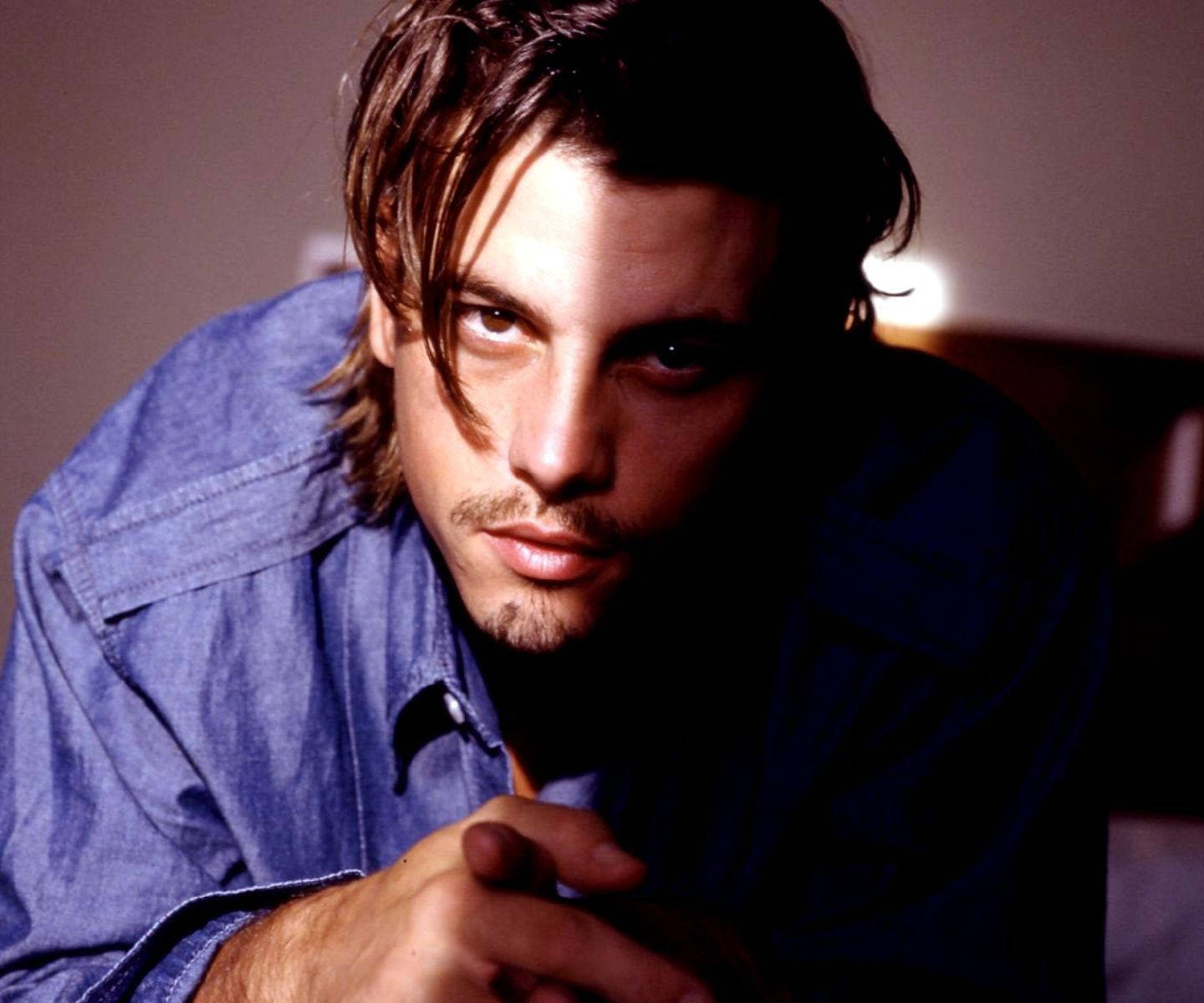 Billy Loomis, blue denim shirt, tousled hair, HD Desktop Wallpaper
