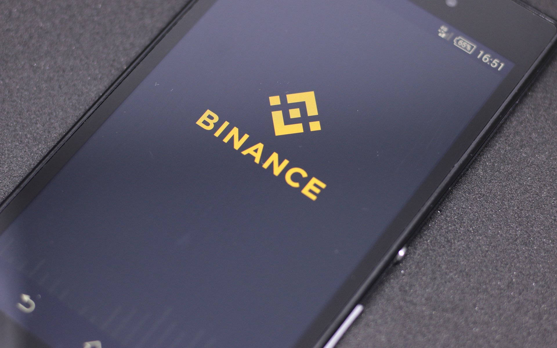 Binance, Binance logo, gold, Full HD Desktop Wallpaper