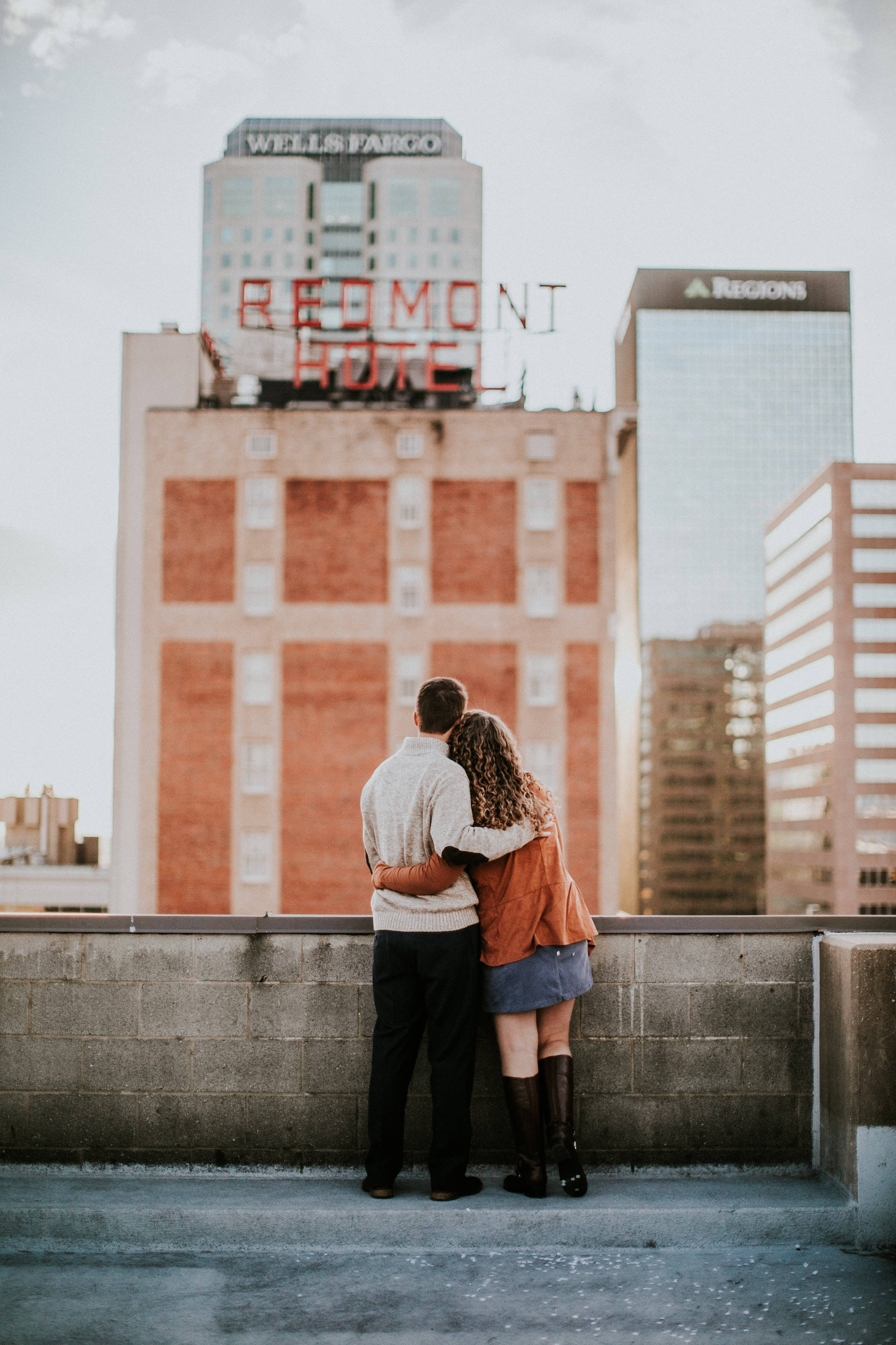 Birmingham, rooftop, vintage red neon hotel sign, 2K Phone Wallpaper