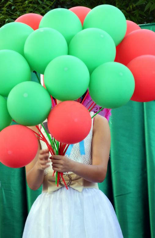 white dress, green and red balloons, green curtain backdrop, SD Phone Wallpaper