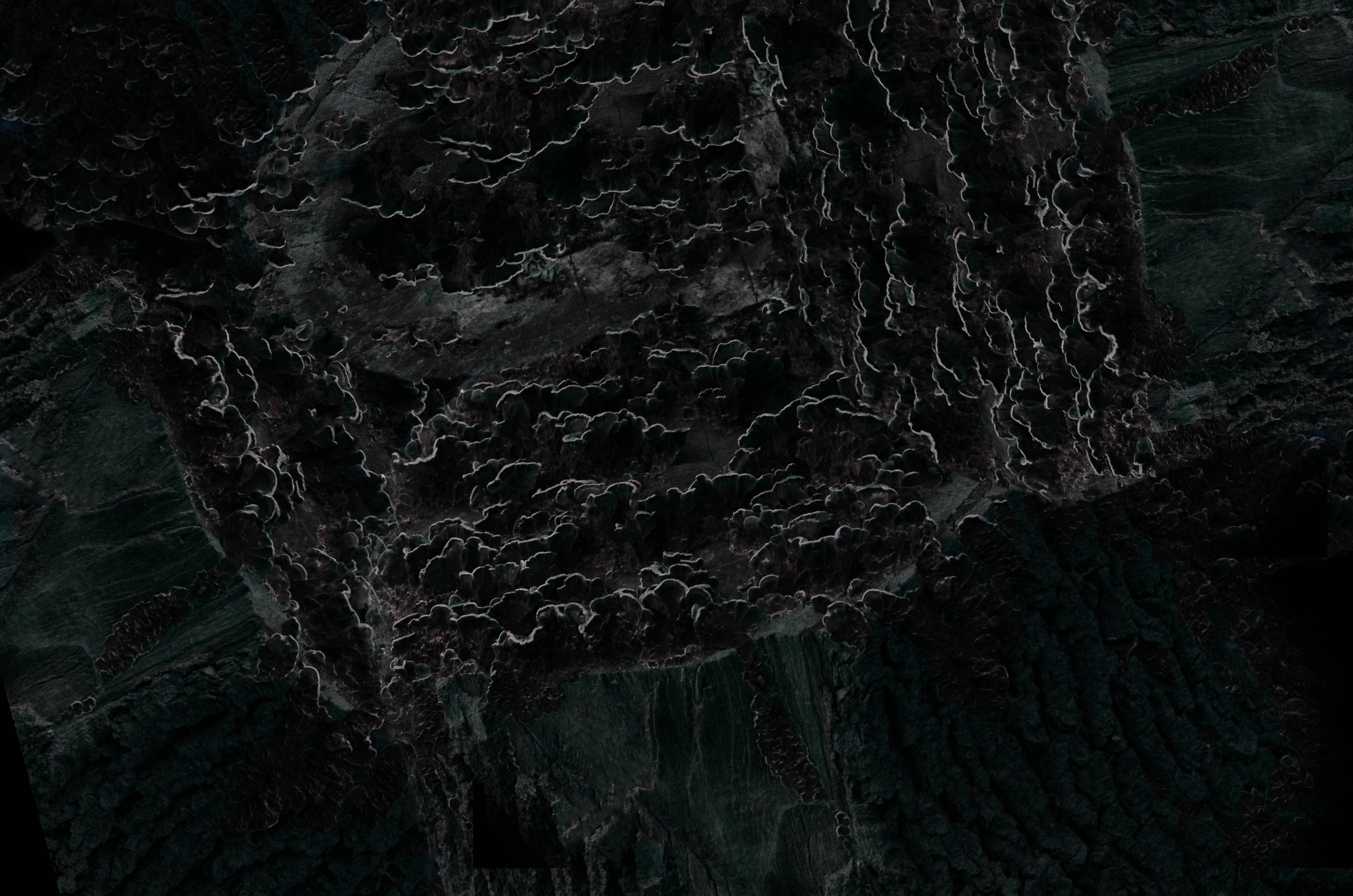 black abstract, brushed pattern, dark green, 4K Desktop Wallpaper