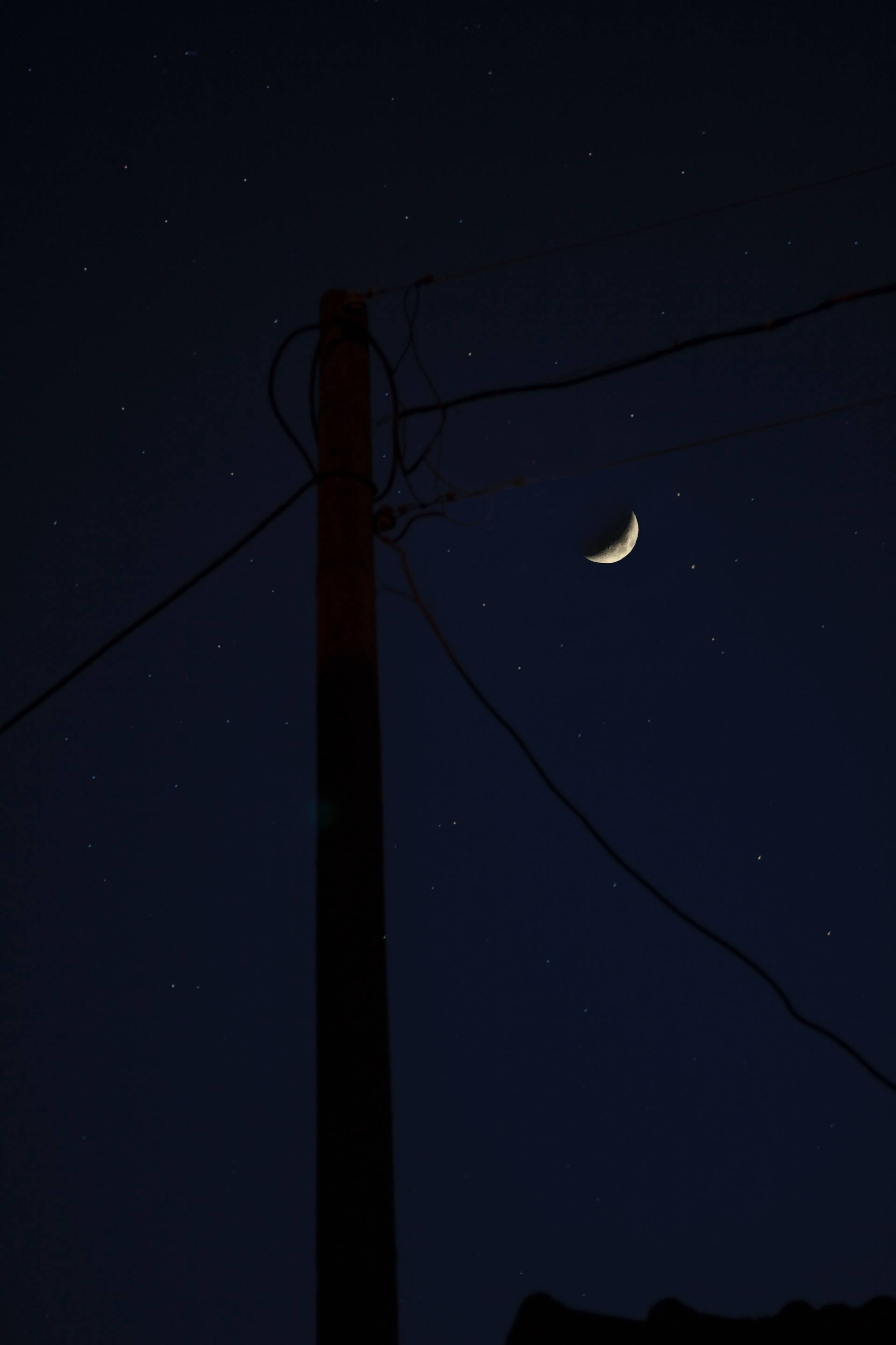crescent moon, starry night sky, wooden utility pole, 2K Phone Wallpaper