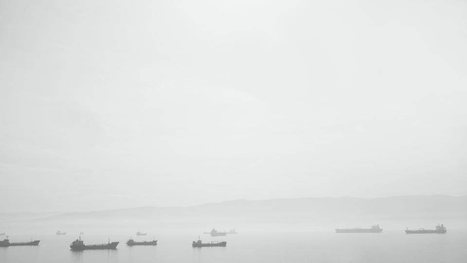 black and grey iPhone, cargo ships, foggy harbor, SD Desktop Wallpaper