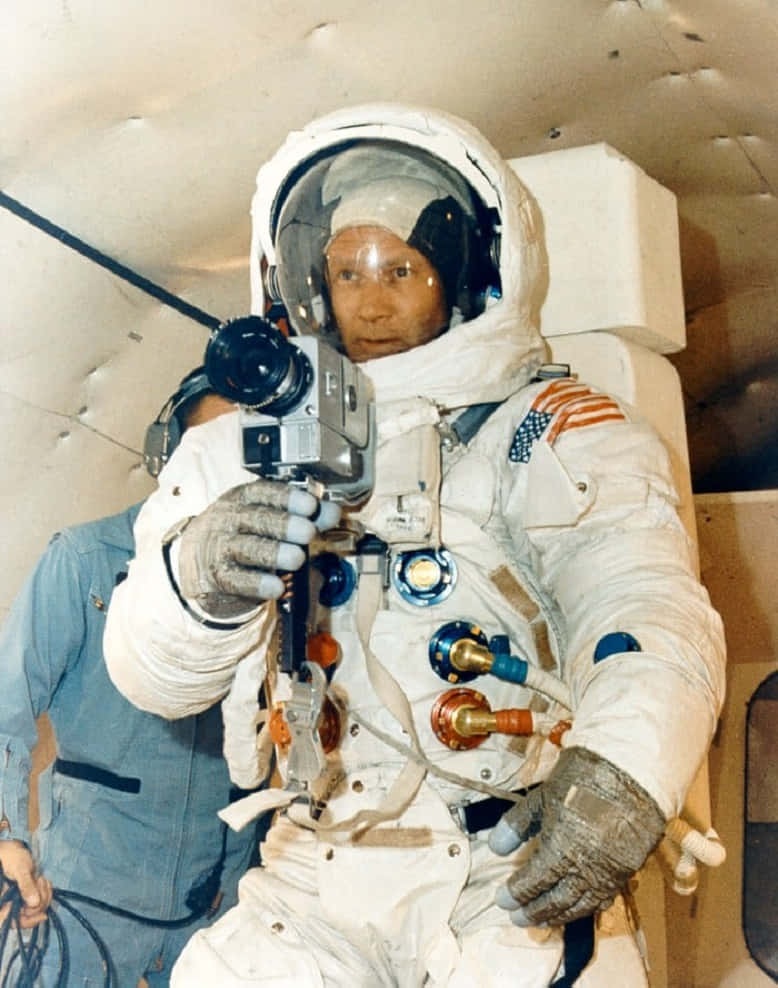 astronaut, white spacesuit, camera, SD Phone Wallpaper
