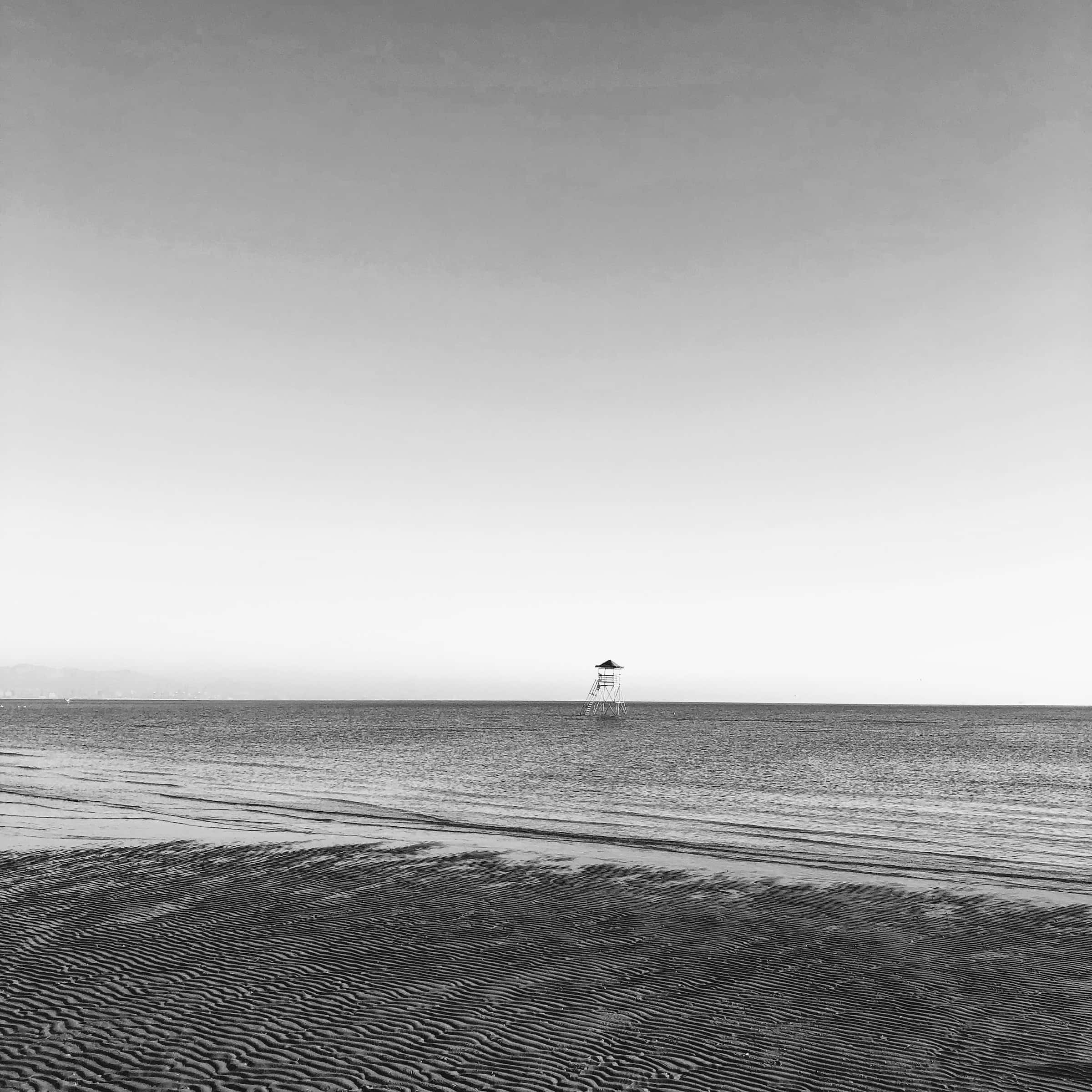 Black And White Beach, lifeguard tower, vast textured beach, Full HD Desktop Wallpaper