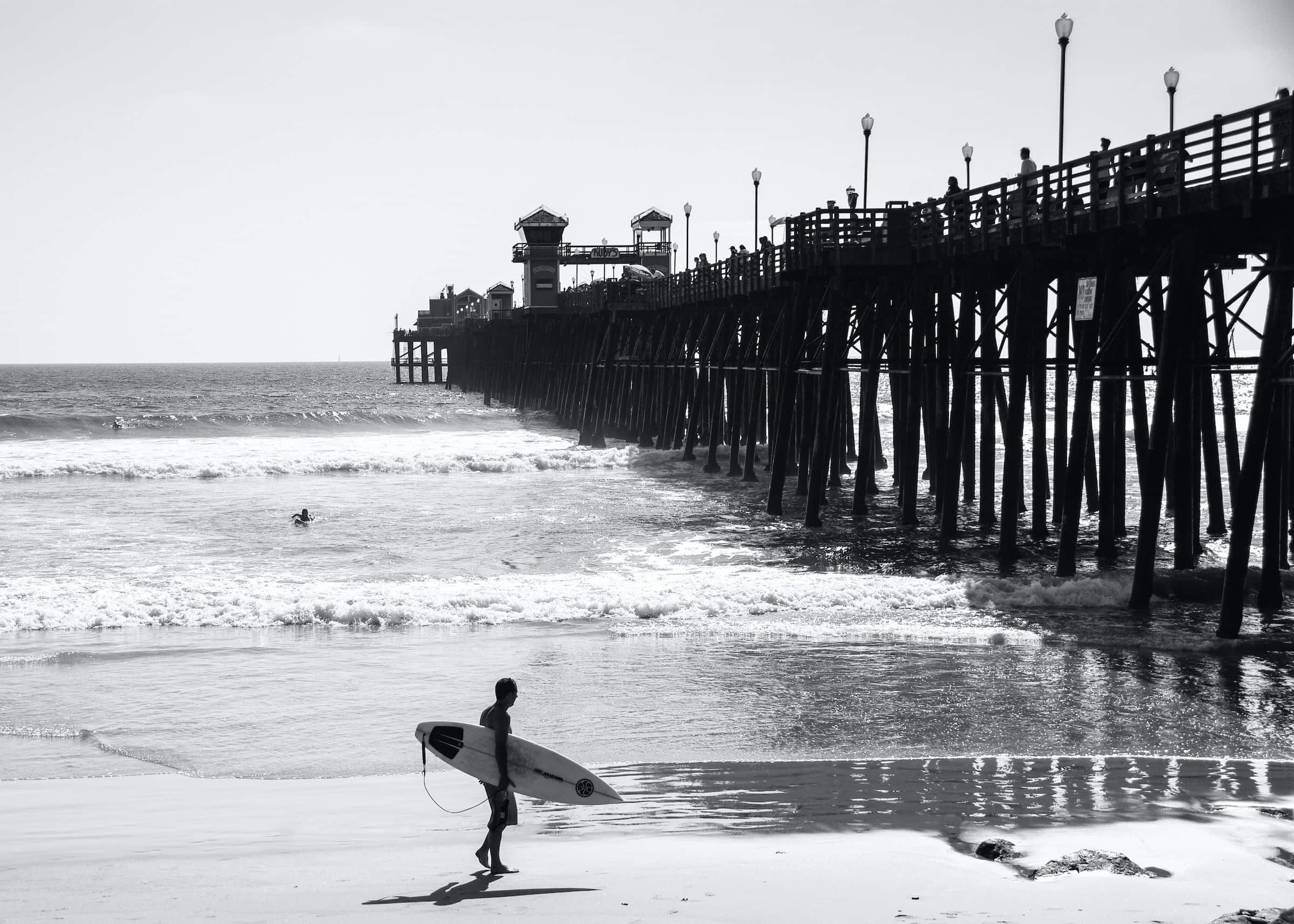 Black And White Beach, surfer, sunlit beach, Full HD Desktop Wallpaper