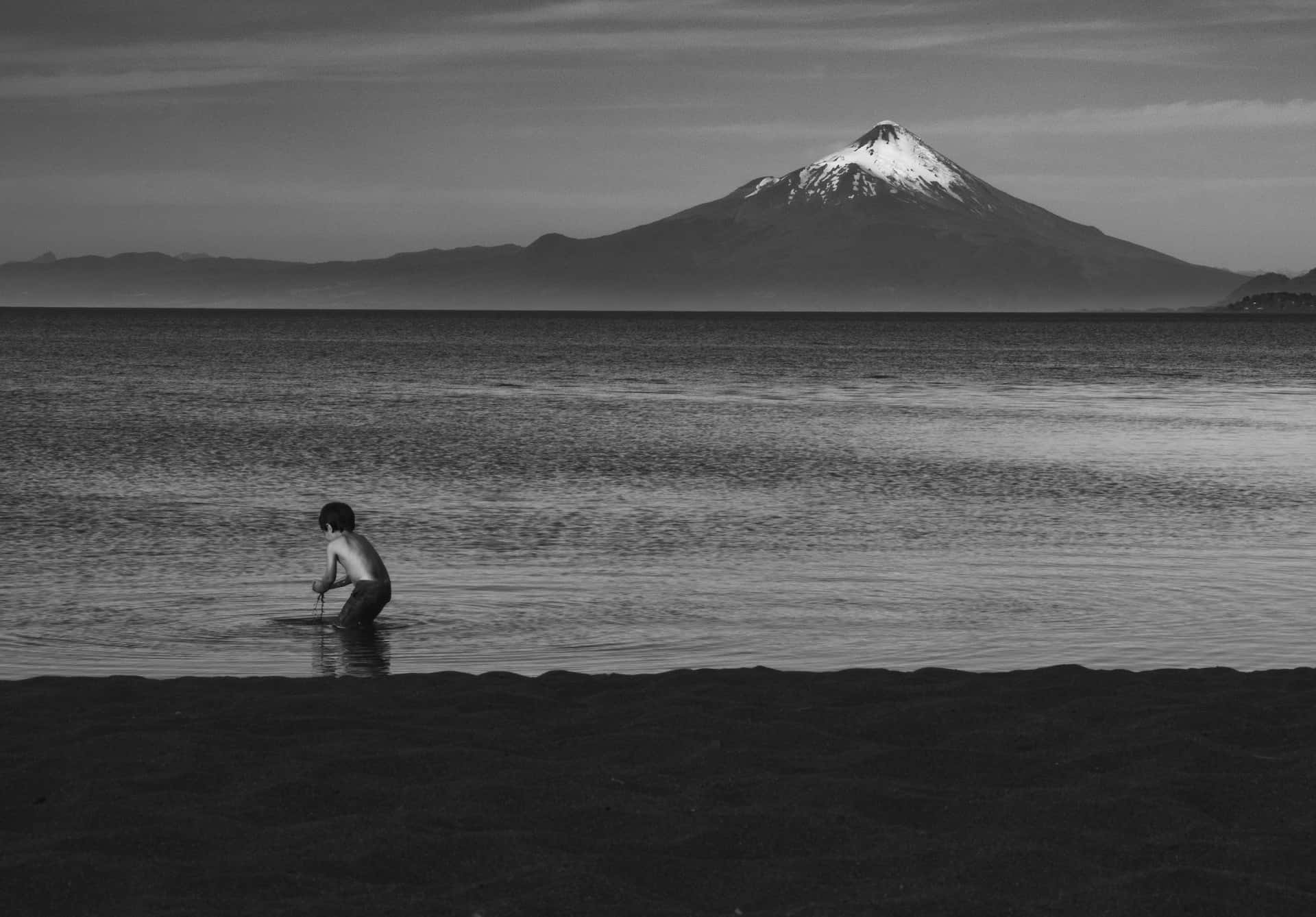 Black And White Beach, child, shallow water, Full HD Desktop Wallpaper