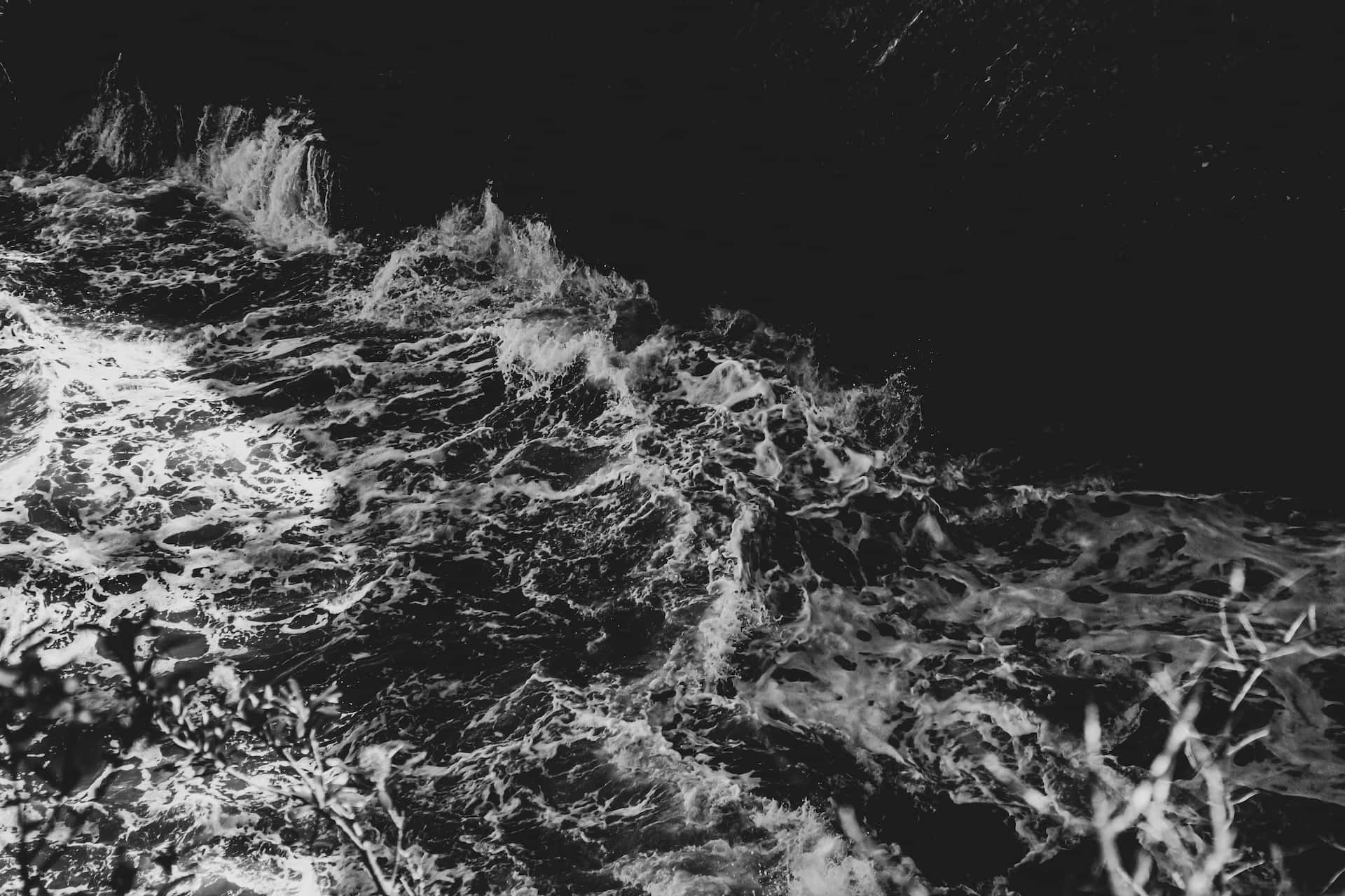 Black and White Ocean, crashing ocean waves, night, Full HD Desktop Wallpaper