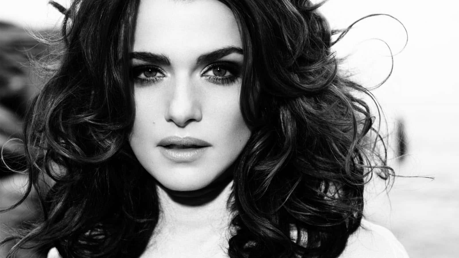 Black And White Celebrity, woman, voluminous dark curls, HD Desktop Wallpaper