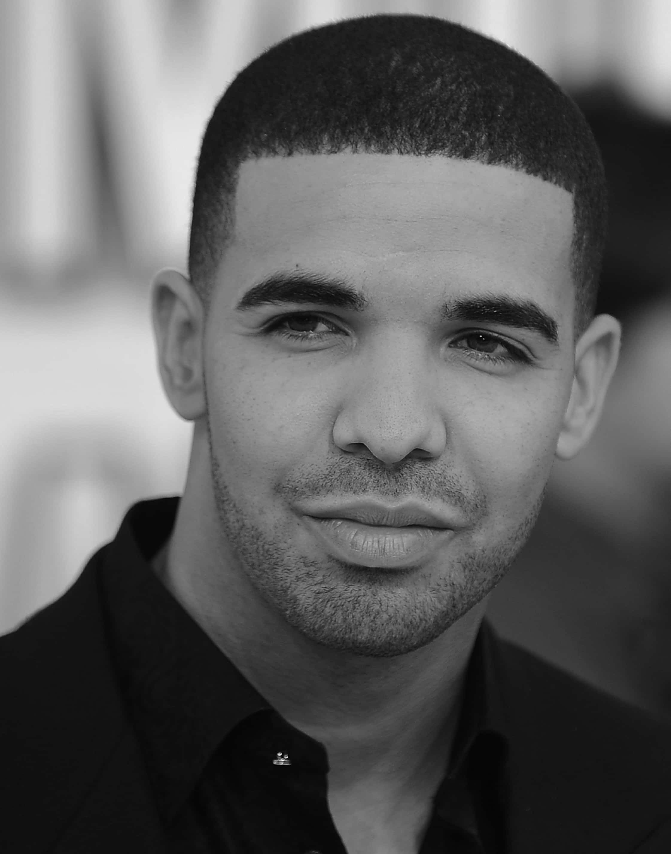 black and white celebrity, charismatic male celebrity, close-up portrait, 2K Phone Wallpaper