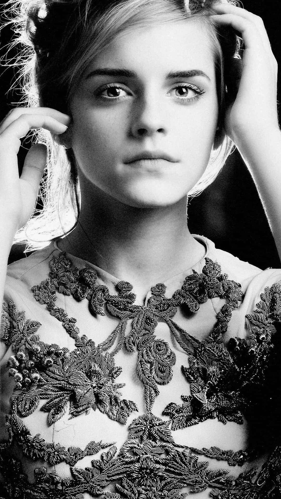 Black And White Celebrity, woman, hands in her hair, Full HD Phone Wallpaper