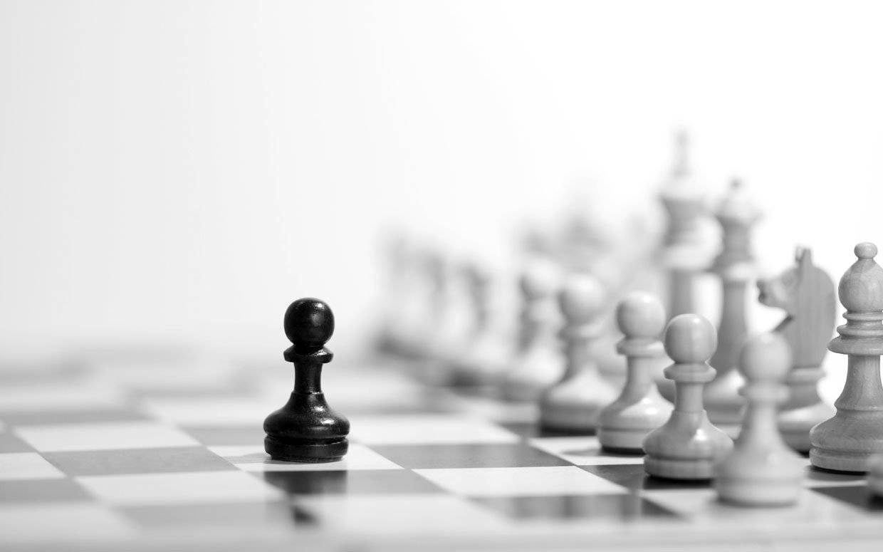 chess black pawn, checkered board, white pieces, SD Desktop Wallpaper