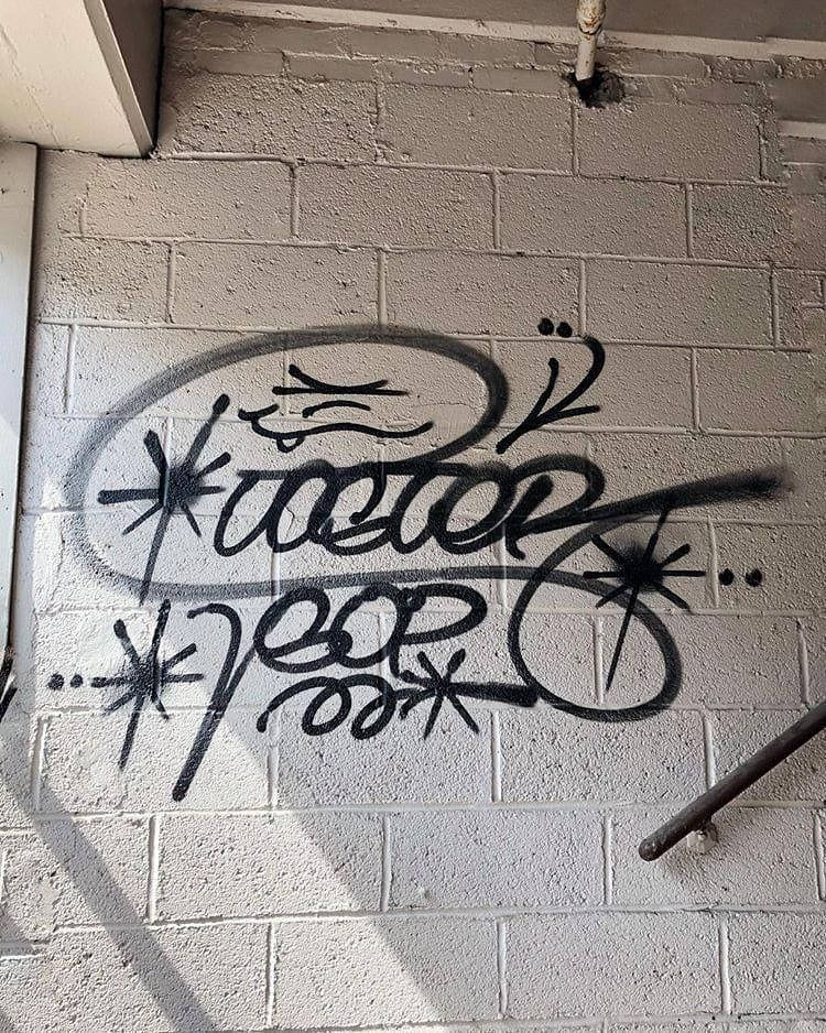 black graffiti, white brick wall, star bursts, SD Phone Wallpaper