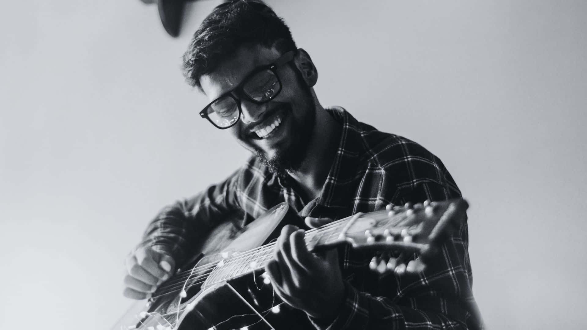black and white guitar, acoustic guitar, monochrome studio shot, Full HD Desktop Wallpaper