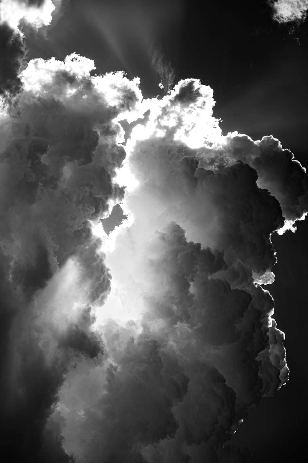 Black and White Sky, monochrome clouds, piercing sunbeams, HD Phone Wallpaper