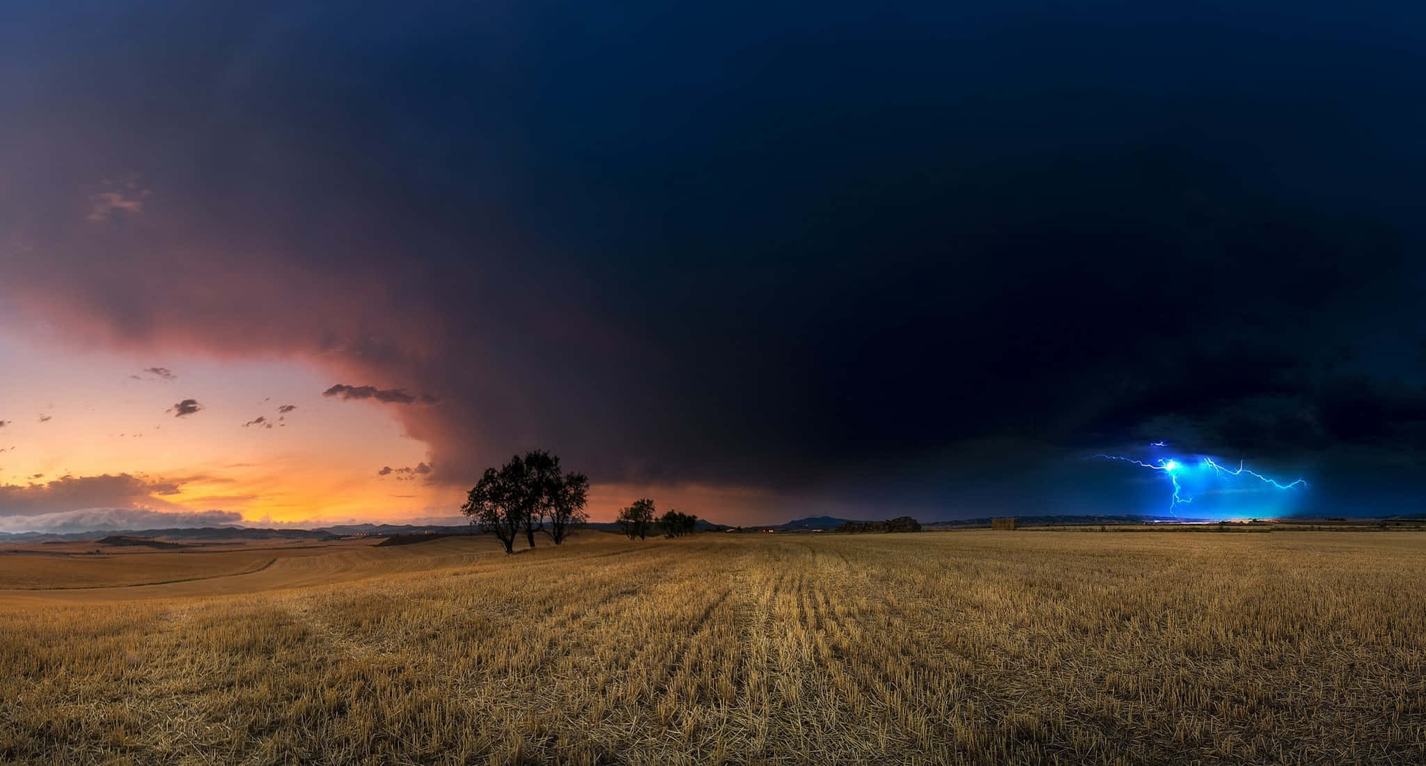 Dark Storm 2048 x 1100, vivid blue lightning bolt, dramatic twilight sky, Full HD Desktop Wallpaper