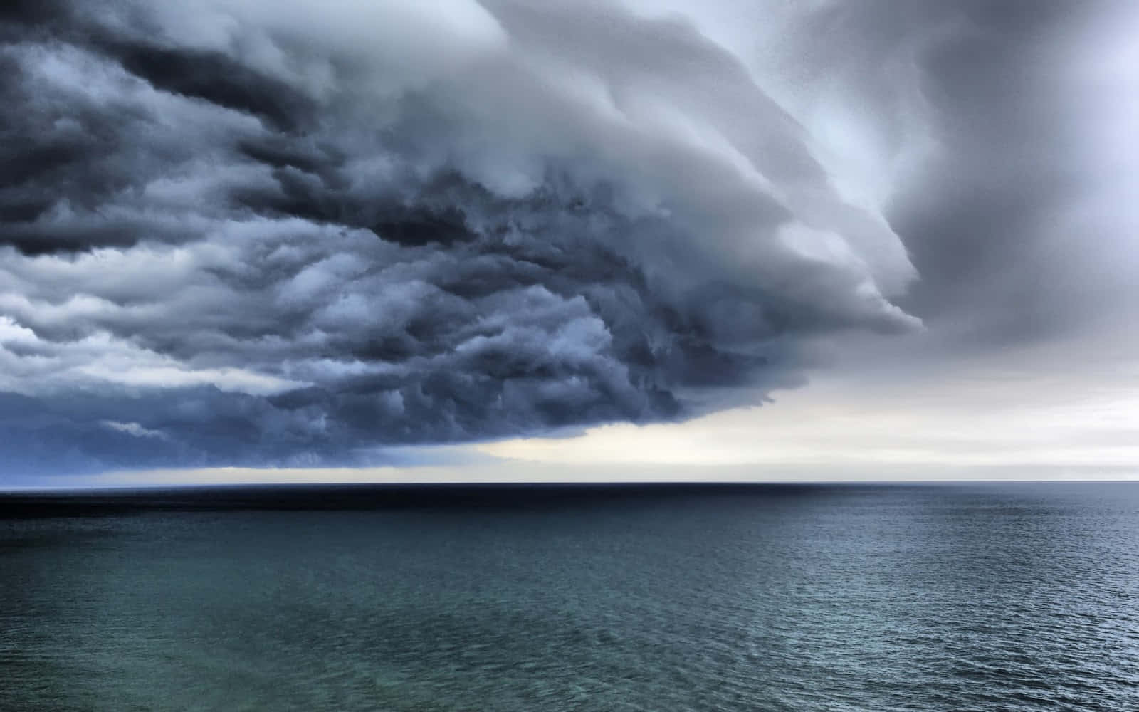 Dark Storm, ocean, towering storm cloud formation, HD Desktop Wallpaper