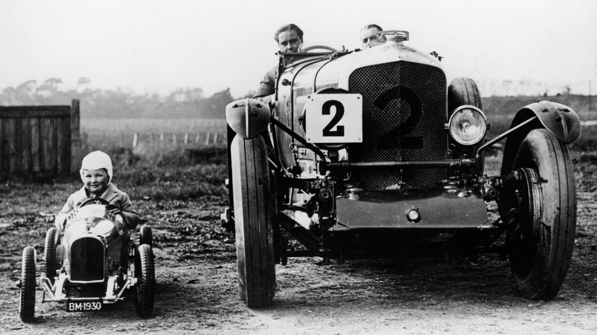 vintage race car, number two, smiling child, Full HD Desktop Wallpaper