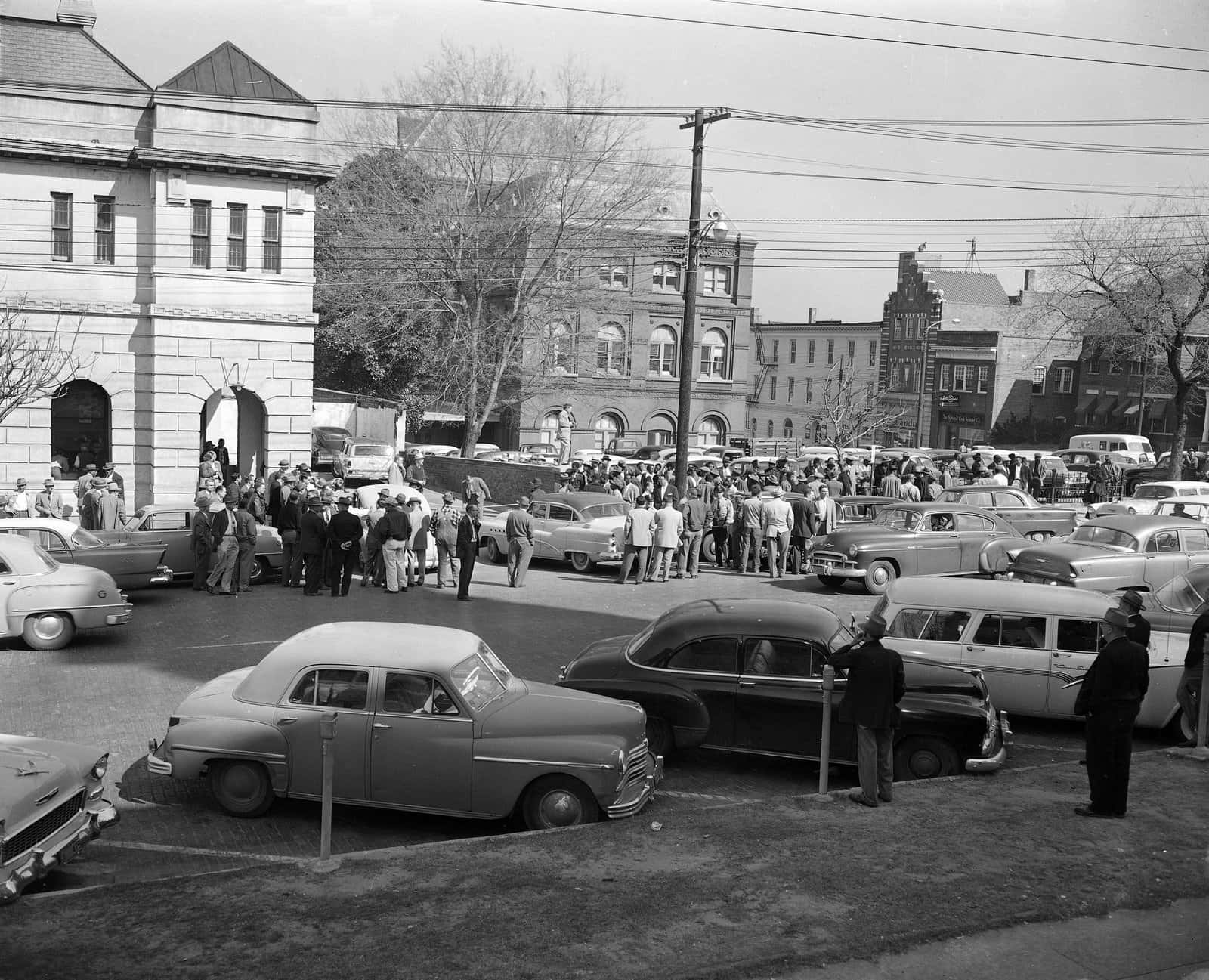 1950s street, classic cars, bustling, HD Desktop Wallpaper