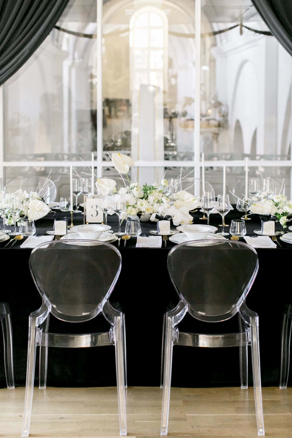 black table, white florals, glass chairs, HD Phone Wallpaper