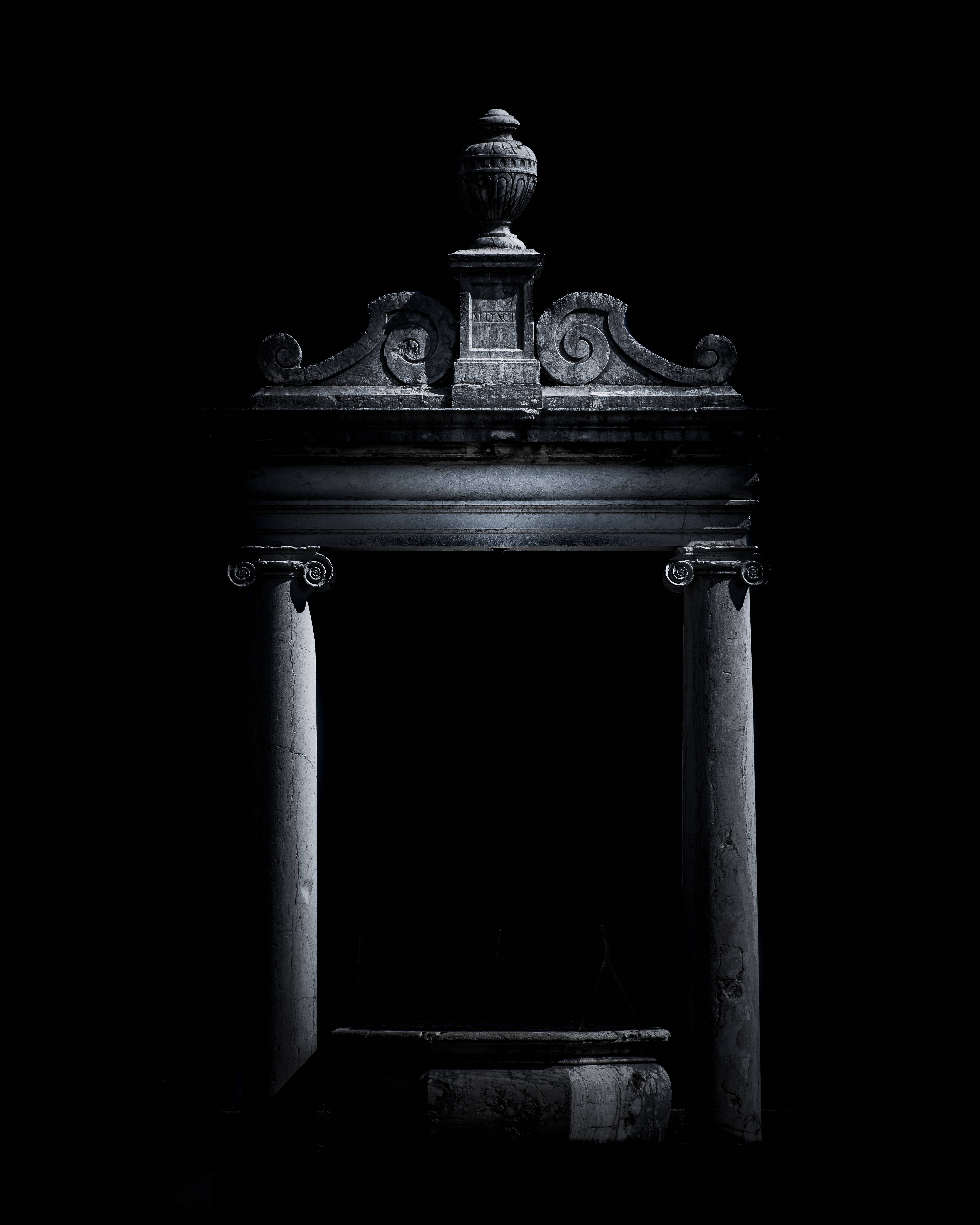 Black Android, ancient altar, classical stone fountain frame, 4K Phone Wallpaper