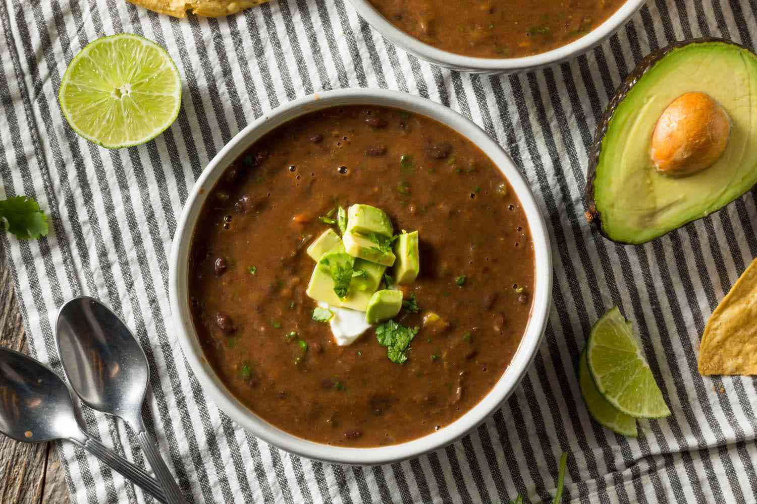 black bean soup, avocado cilantro, lime wedges, HD Desktop Wallpaper
