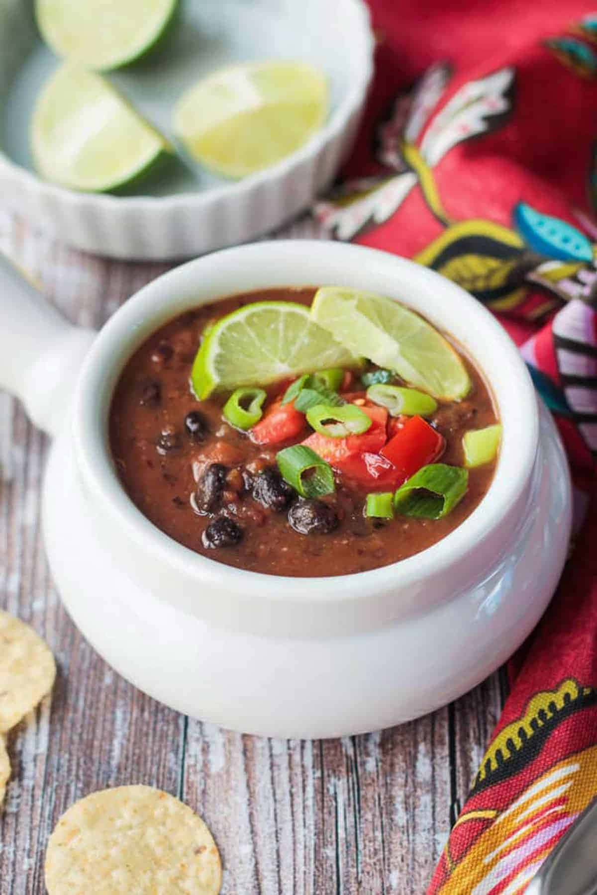 black bean soup, steaming bowl, rustic wooden table, HD Phone Wallpaper