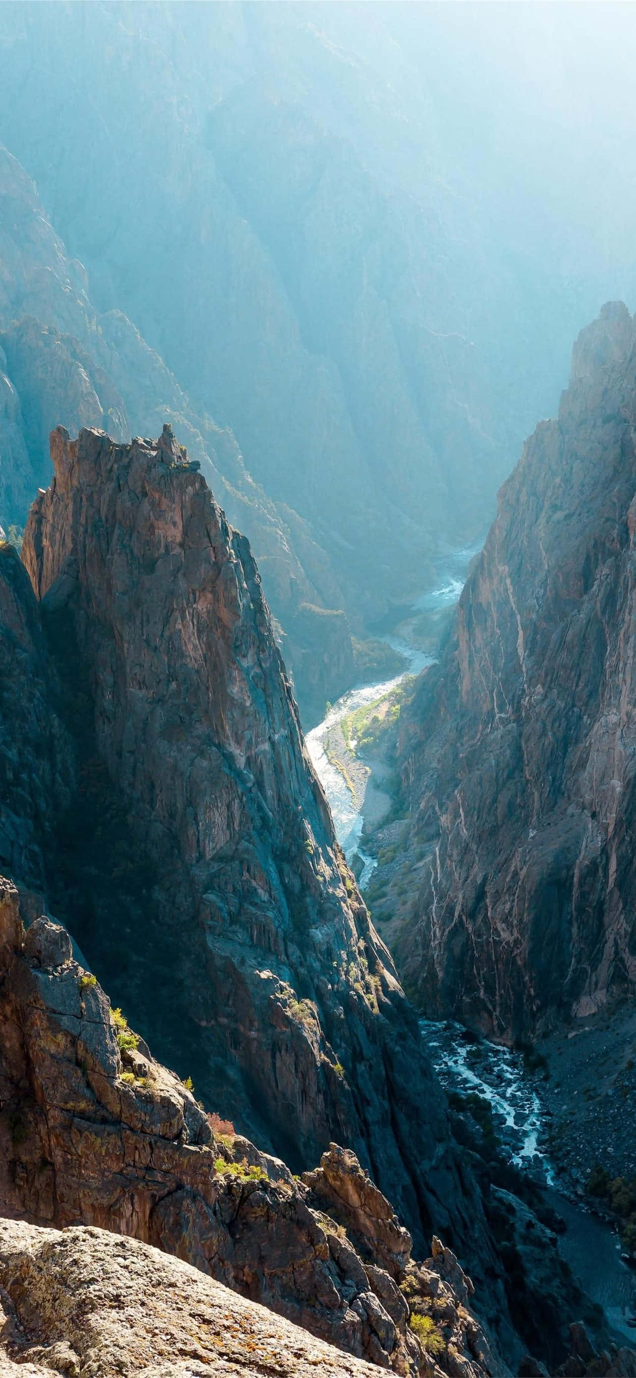 Black Canyon, winding river, towering rocky cliffs, 2K Phone Wallpaper