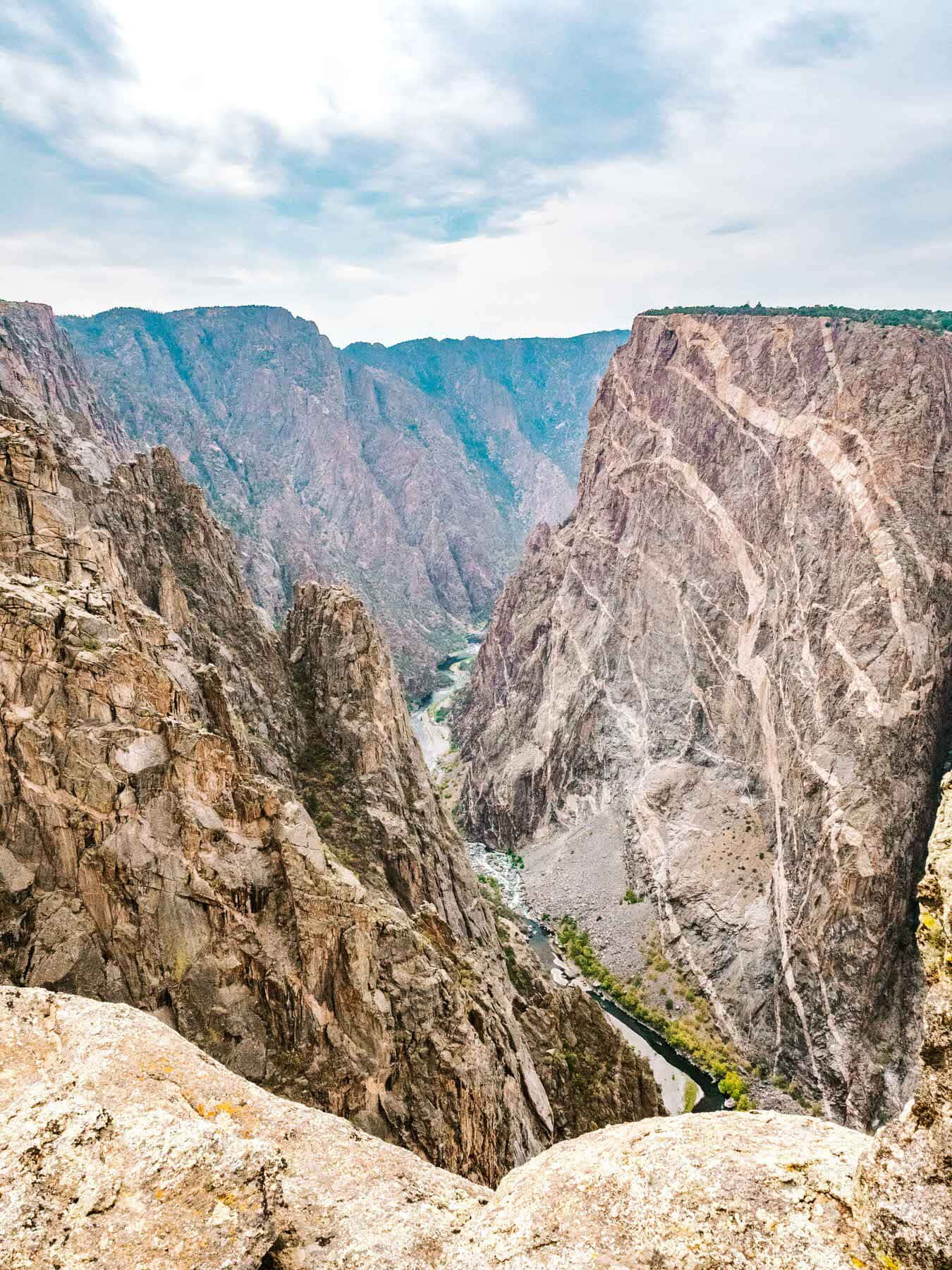 Black Canyon, deep canyon, steep rocky cliffs, HD Phone Wallpaper