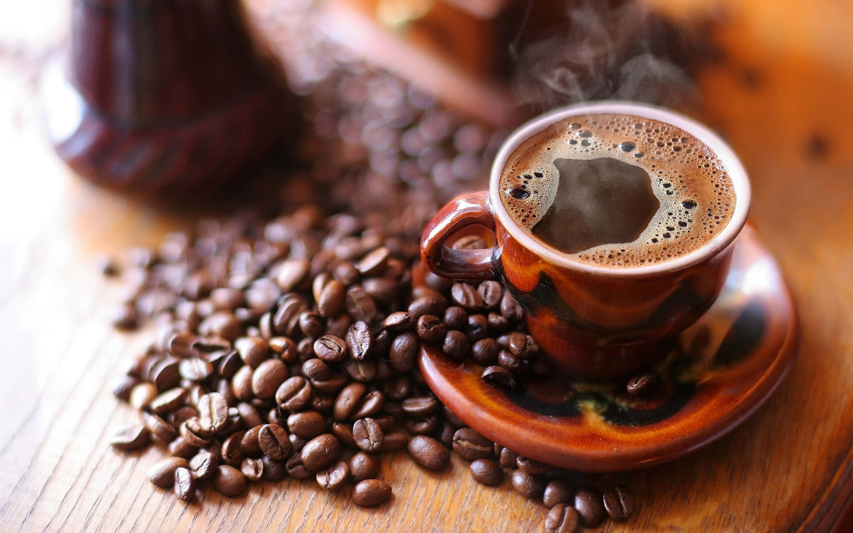 black coffee, steaming cup of coffee, wooden tray, 2K Desktop Wallpaper