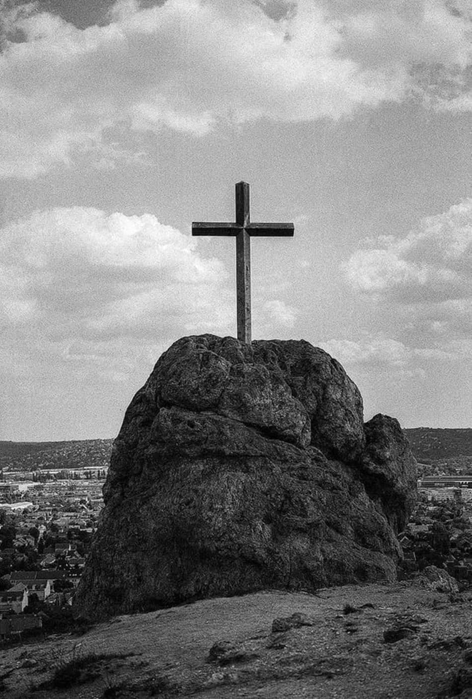 Black Cross, wooden cross, rugged rock, HD Phone Wallpaper