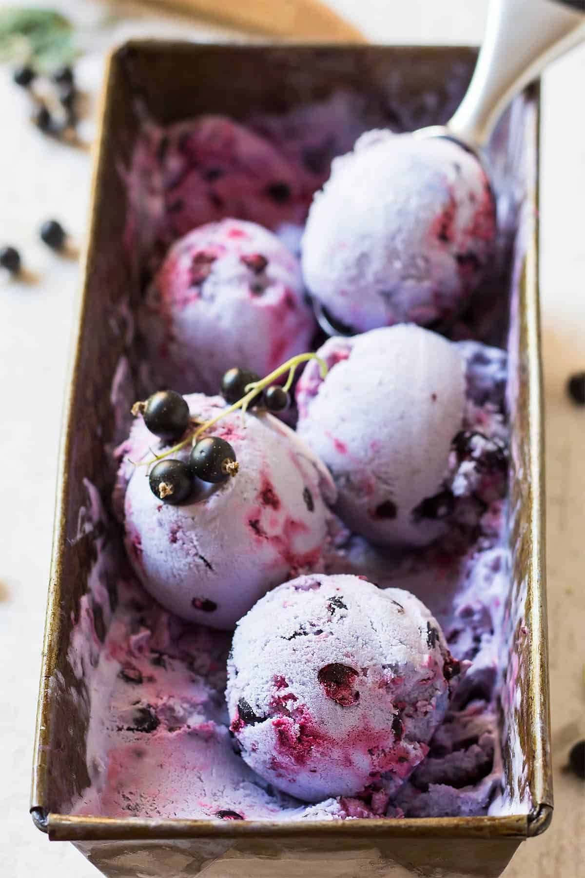 Black Currant, purple berry ice cream, blackcurrants, HD Phone Wallpaper