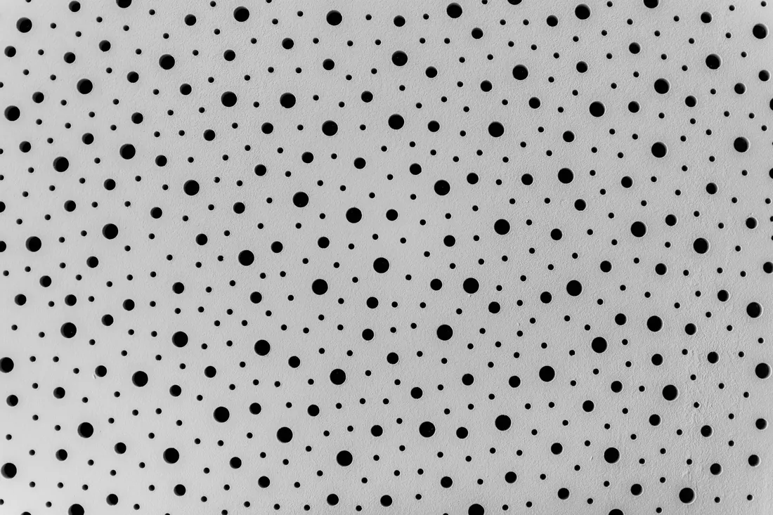 Black Dots