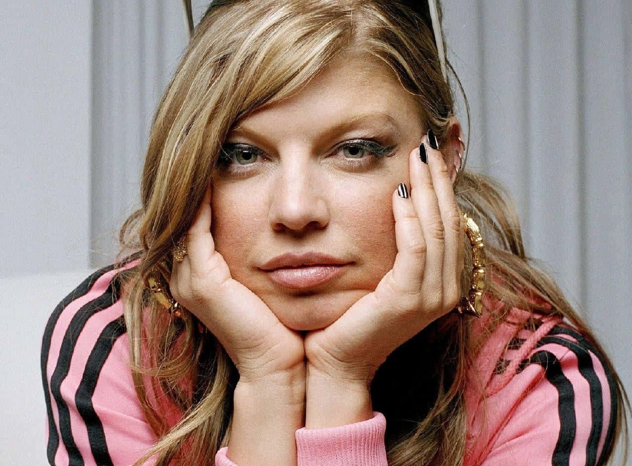 Black Eyed Peas, pink and black striped sweater, blonde hair, HD Desktop Wallpaper