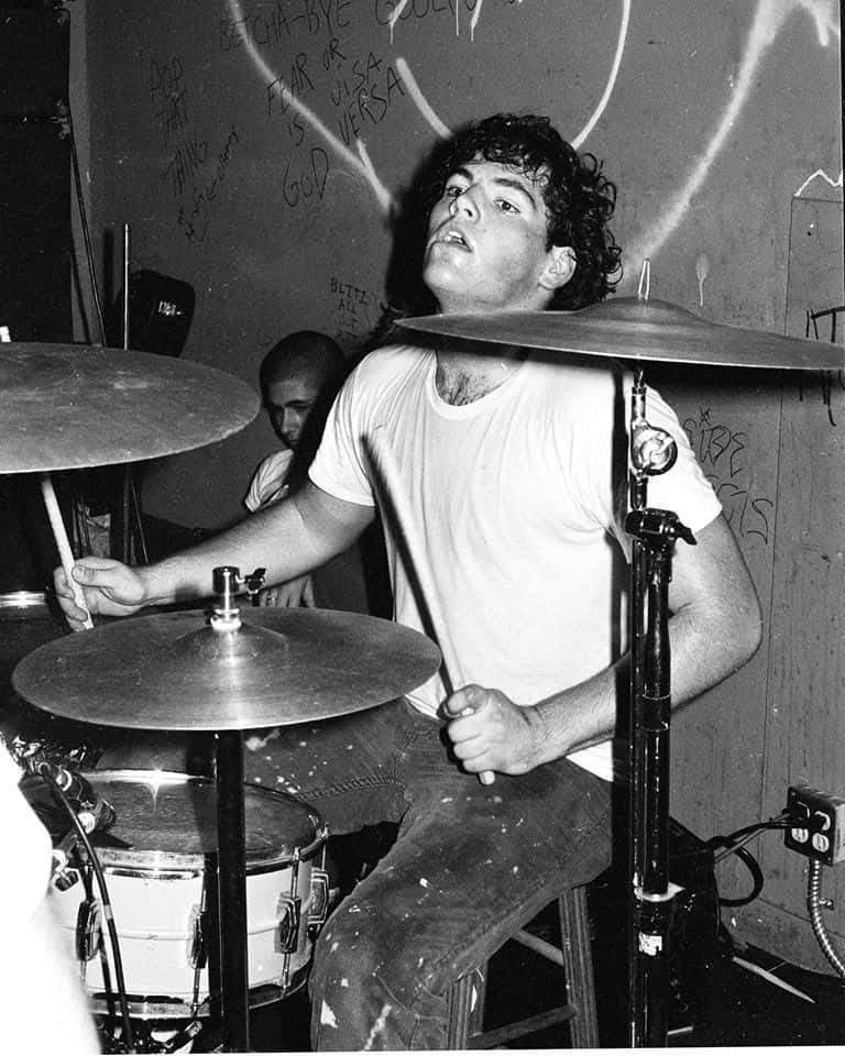 Black Flag, drum set, graffiti-covered room, SD Phone Wallpaper
