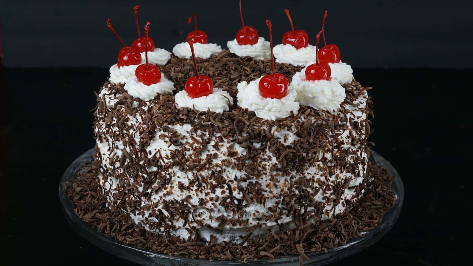 Black Forest Cake, black cherry cake, whipped cream, HD Desktop Wallpaper