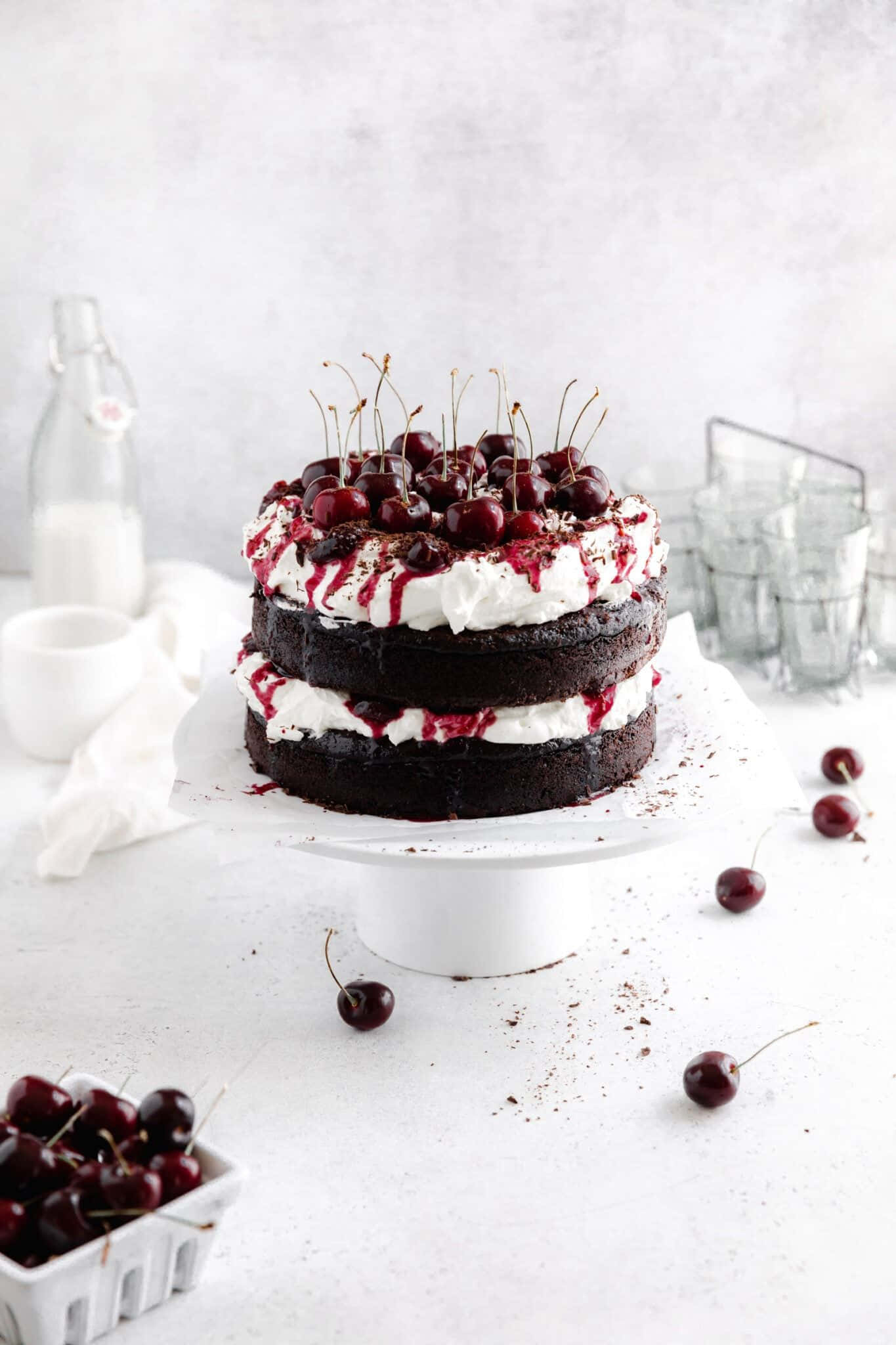 Black Forest Cake, chocolate cake, cream, Full HD Phone Wallpaper