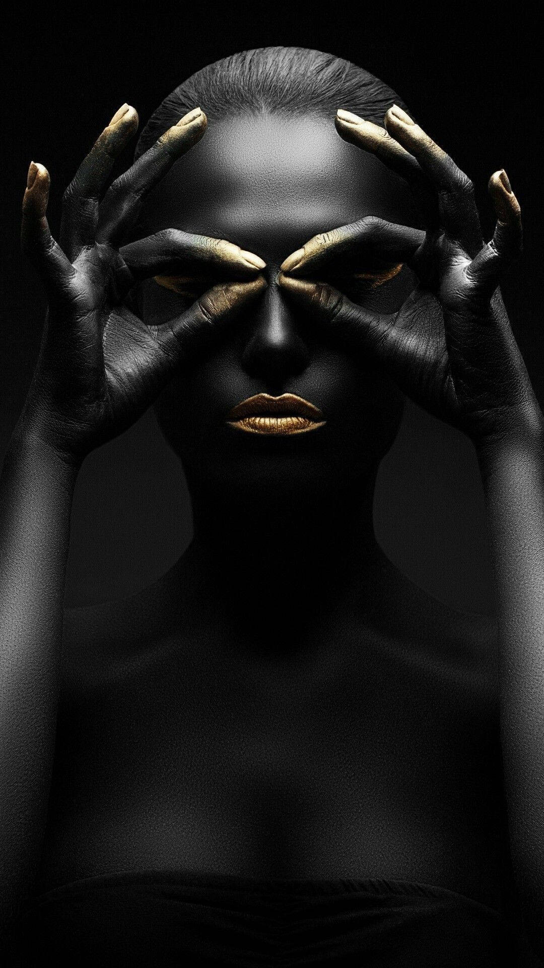 Afro Girl, gold lips, gold-painted hands, Full HD Phone Wallpaper