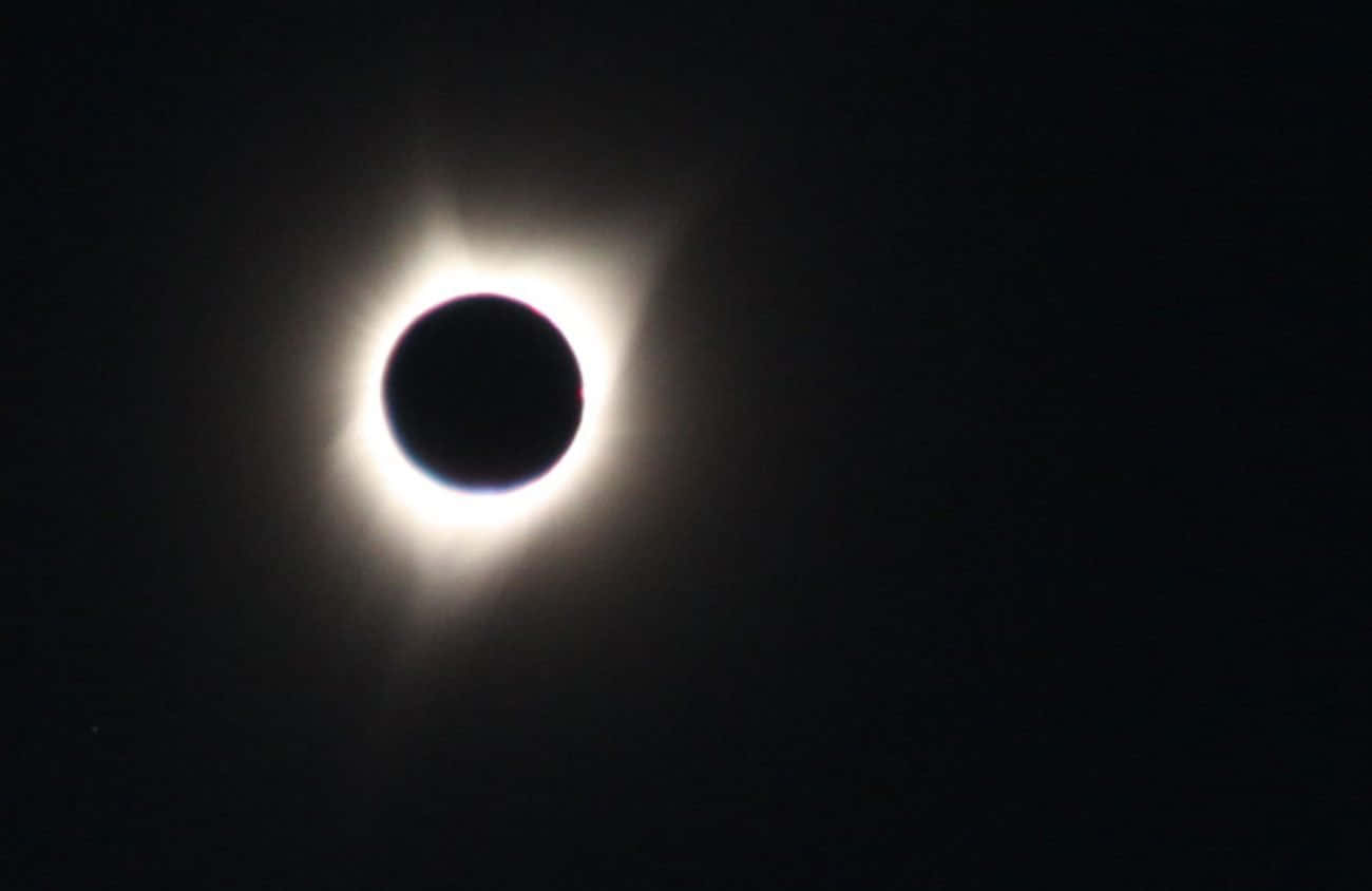 Black Hole Sun, total solar eclipse, white corona, HD Desktop Wallpaper