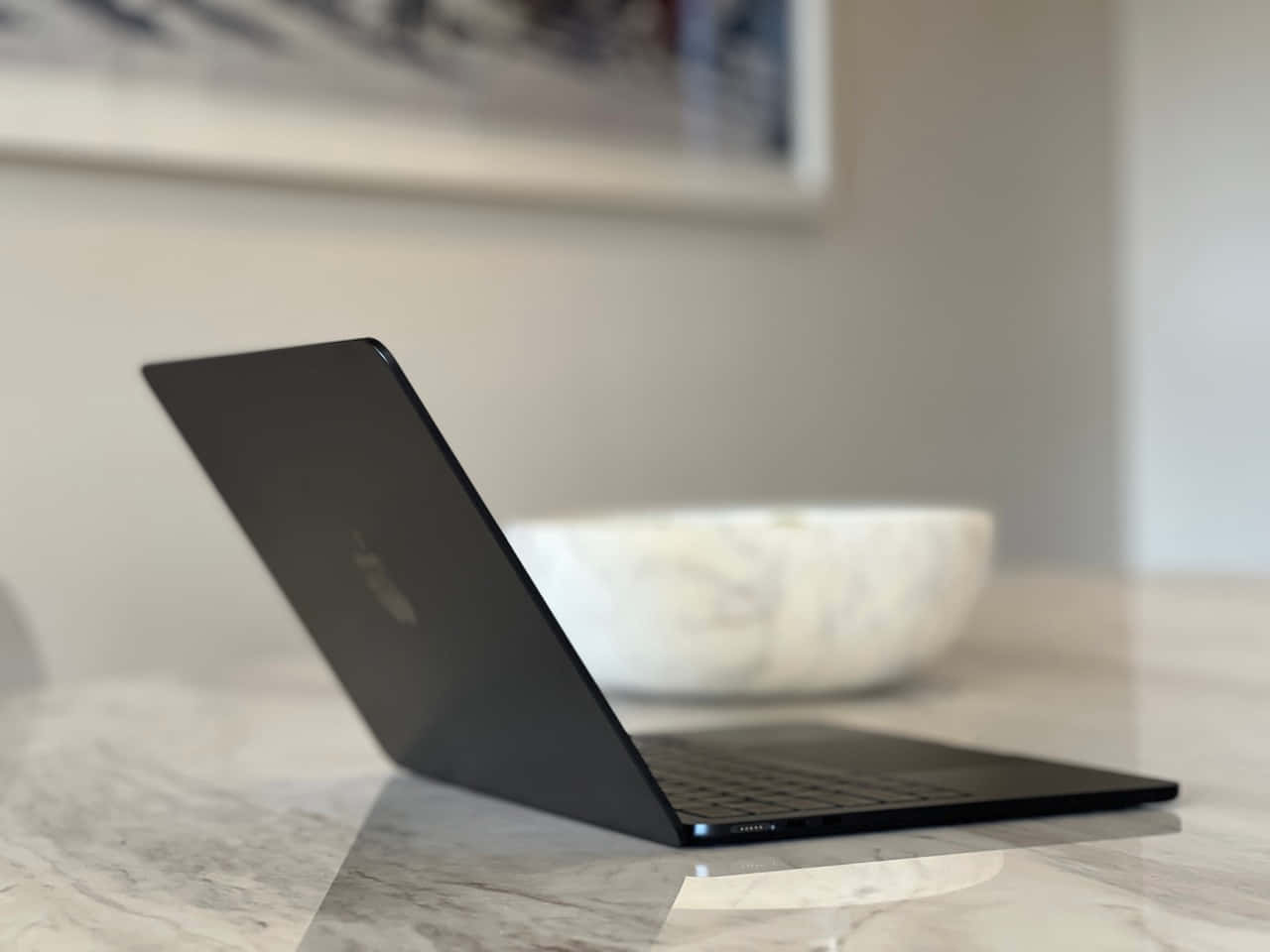 Black Macbook, 1280 x 960, polished marble countertop, HD Desktop Wallpaper