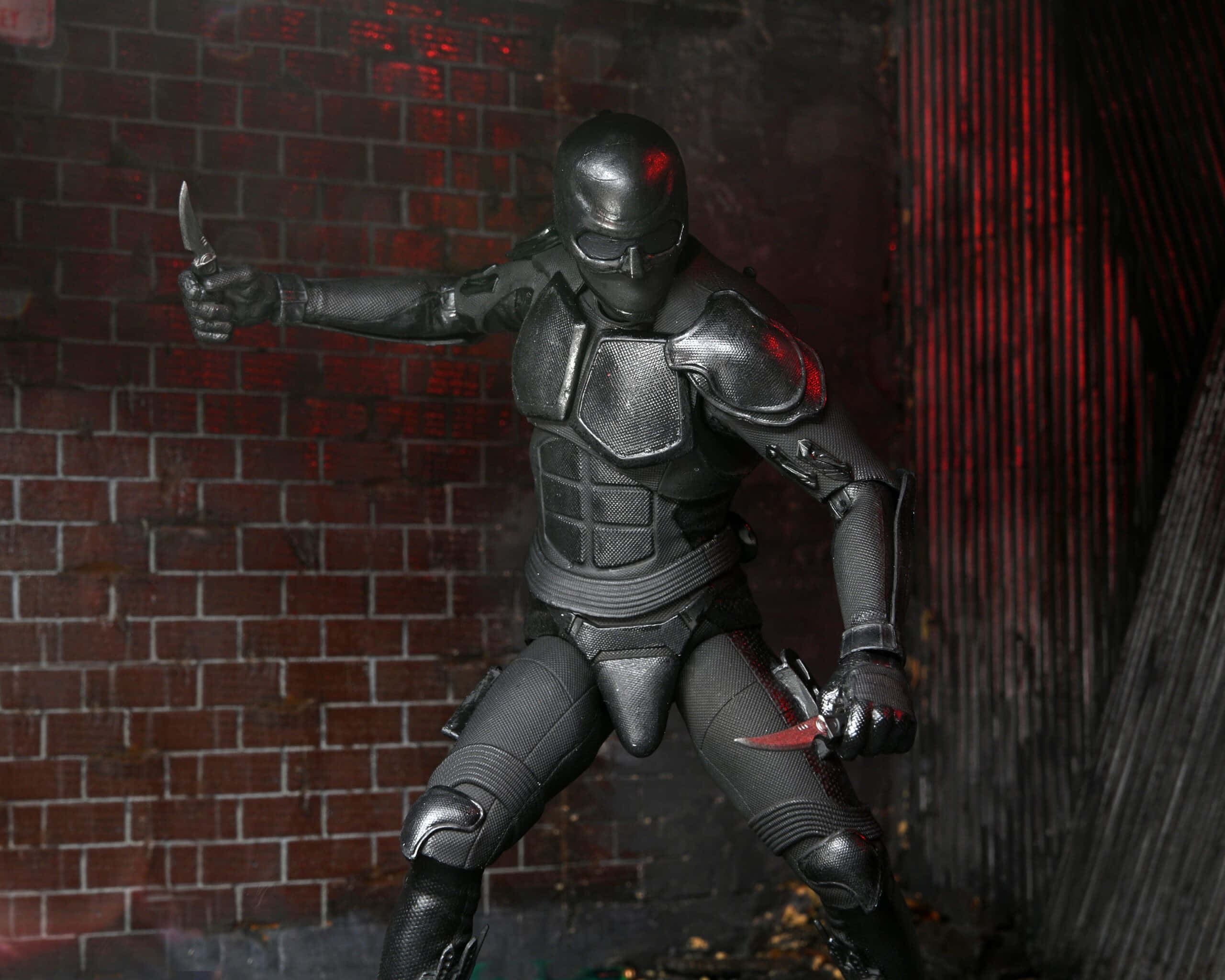 Black Noir, red glowing eyes, knives, 2K Desktop Wallpaper