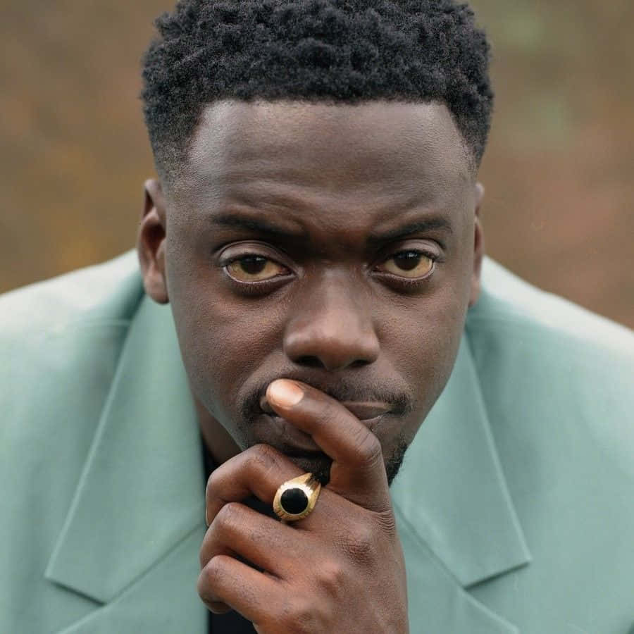 Black Panther Party, mint green blazer, gold ring, SD Desktop Wallpaper