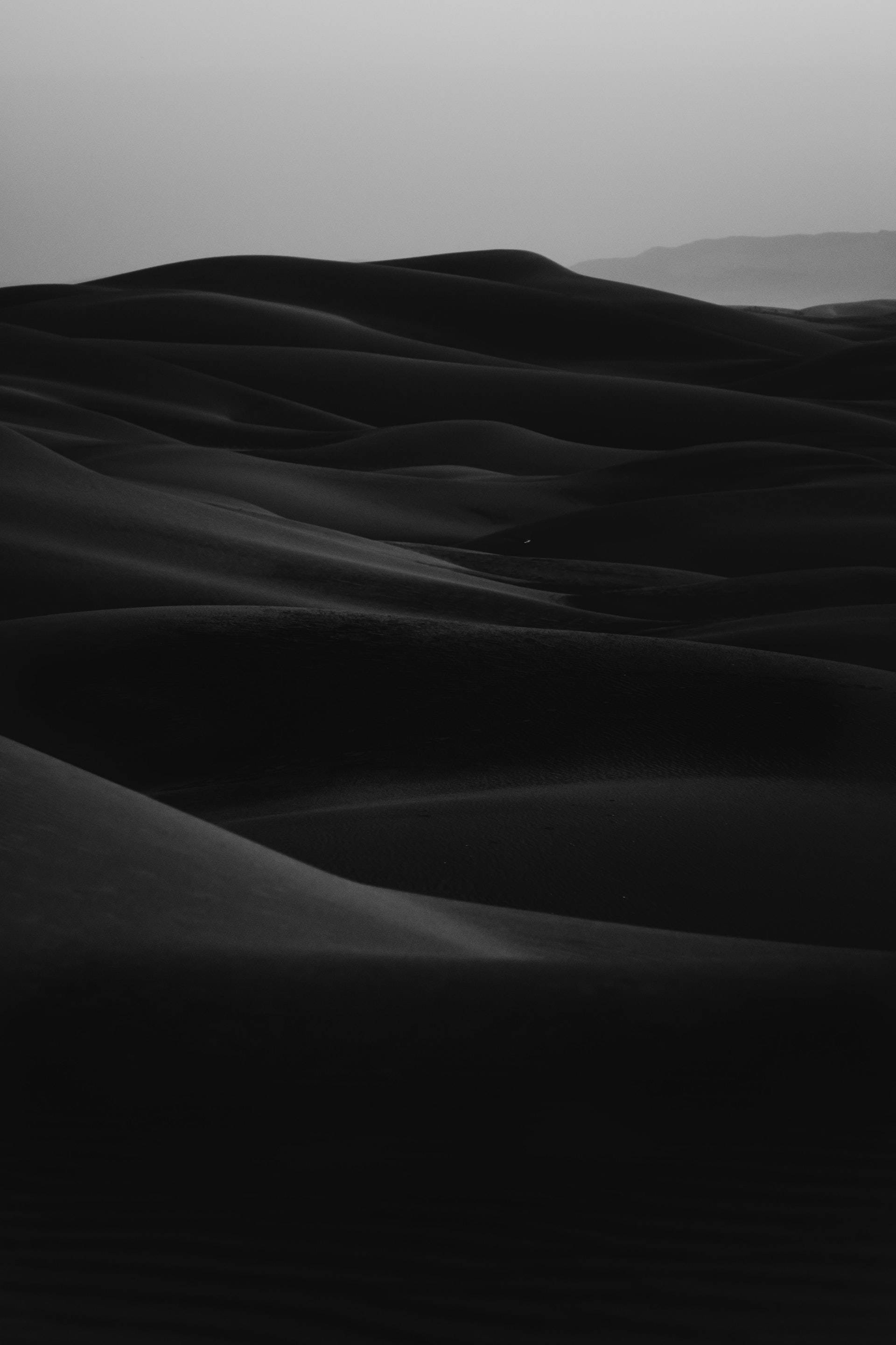 Sand Dunes, Black Phone, monochrome, 2K Phone Wallpaper