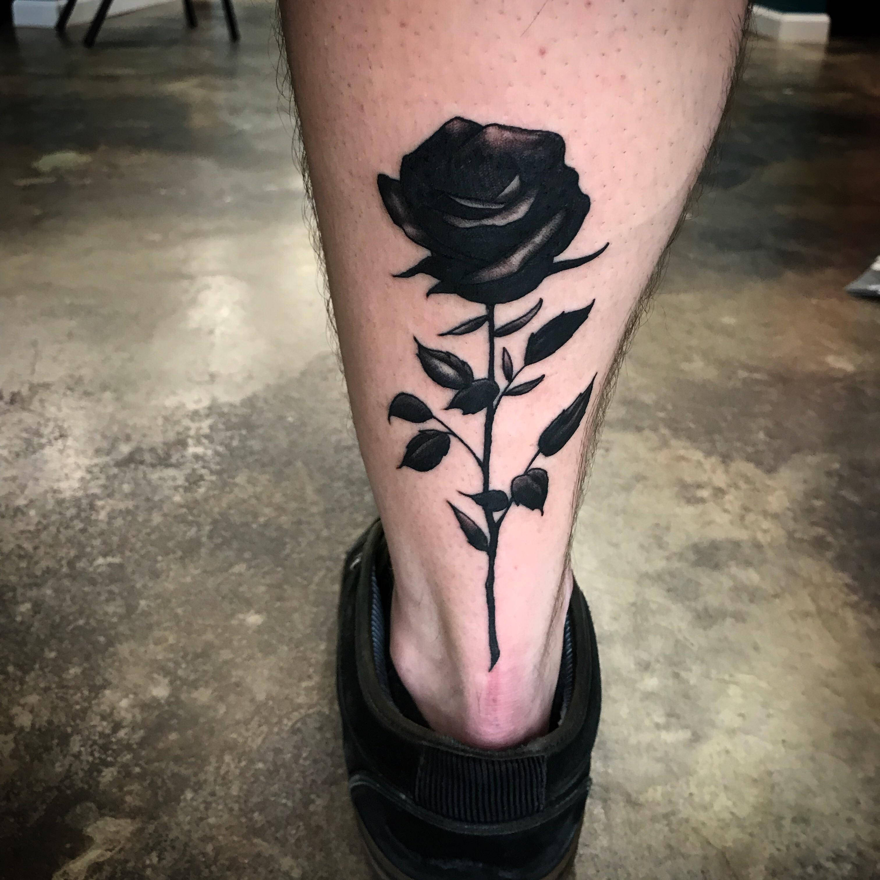 Black Rose, tattoo, leg, 2K Desktop Wallpaper