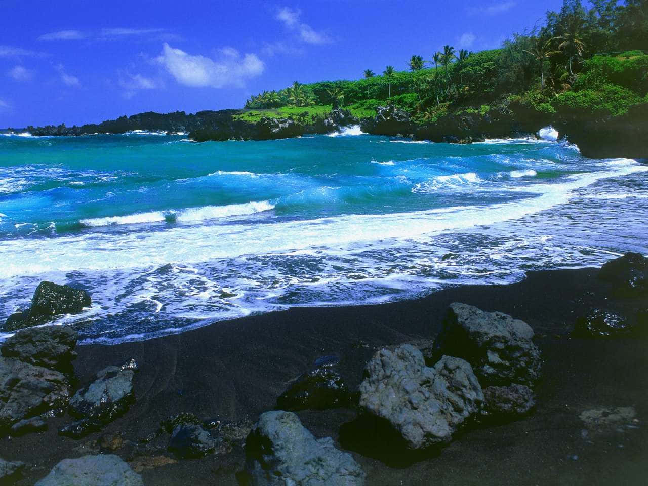 black sand beach, turquoise waves, lush green cliffs, HD Desktop Wallpaper