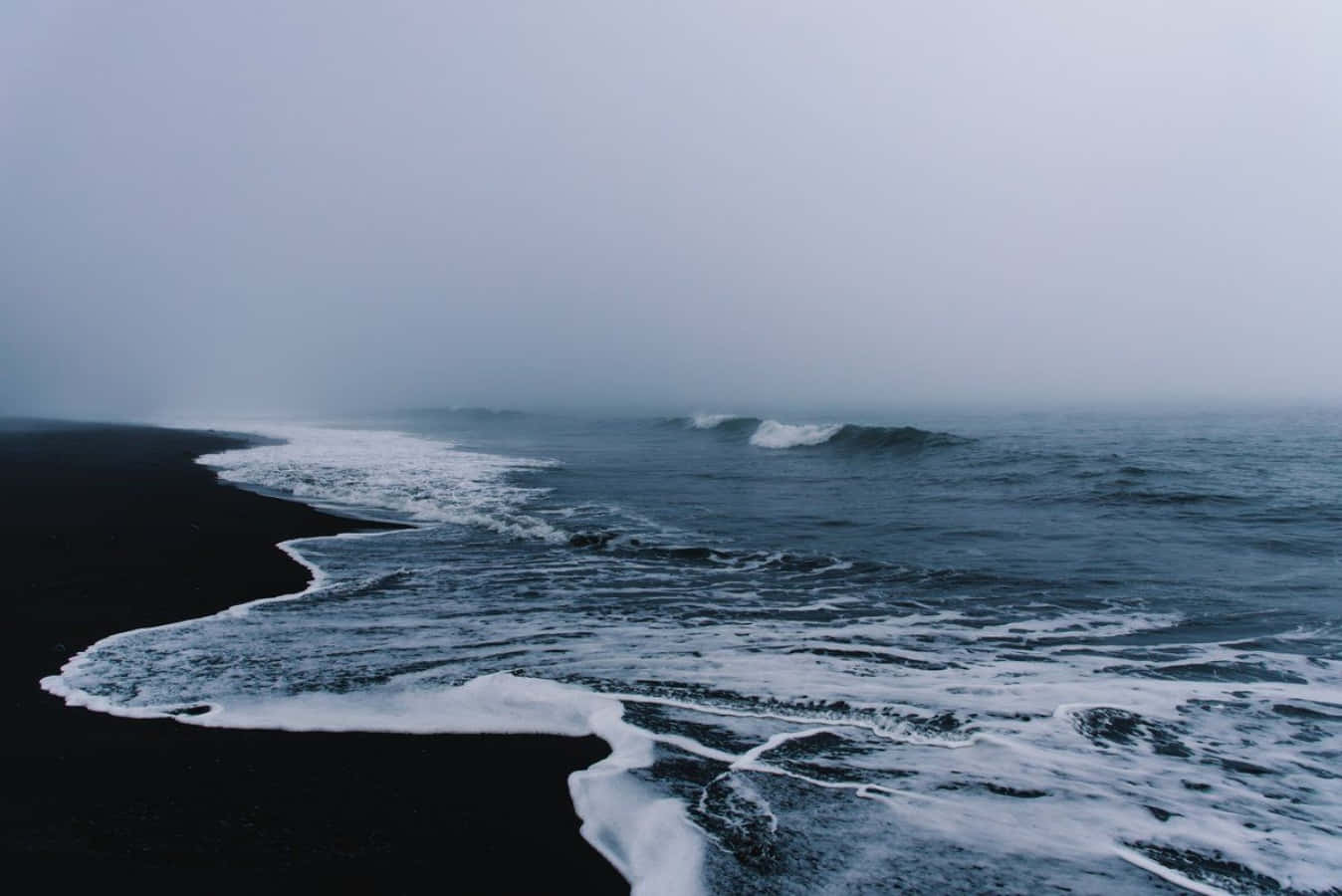 black sand beach, volcanic beach, gray overcast sky, HD Desktop Wallpaper