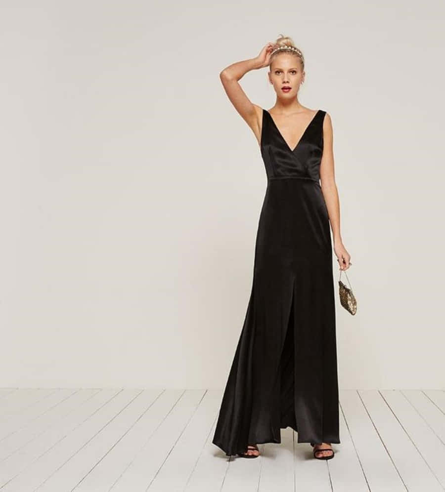 black satin gown, minimalist white backdrop, glittering clutch, SD Phone Wallpaper