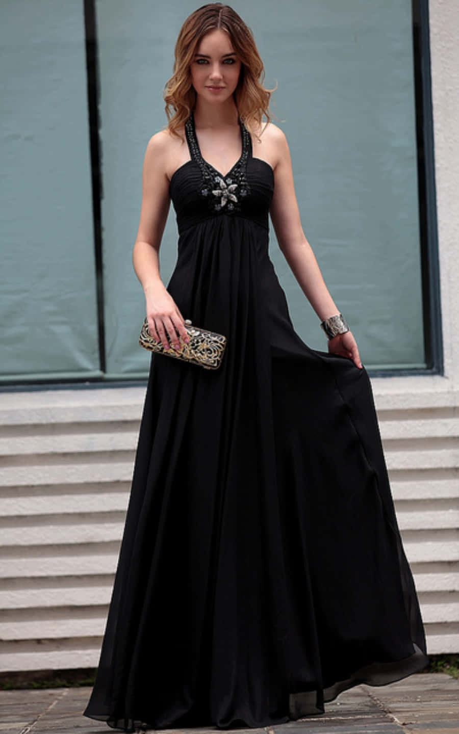 black tie event, flowing black halter gown, beaded embellishments, HD Phone Wallpaper