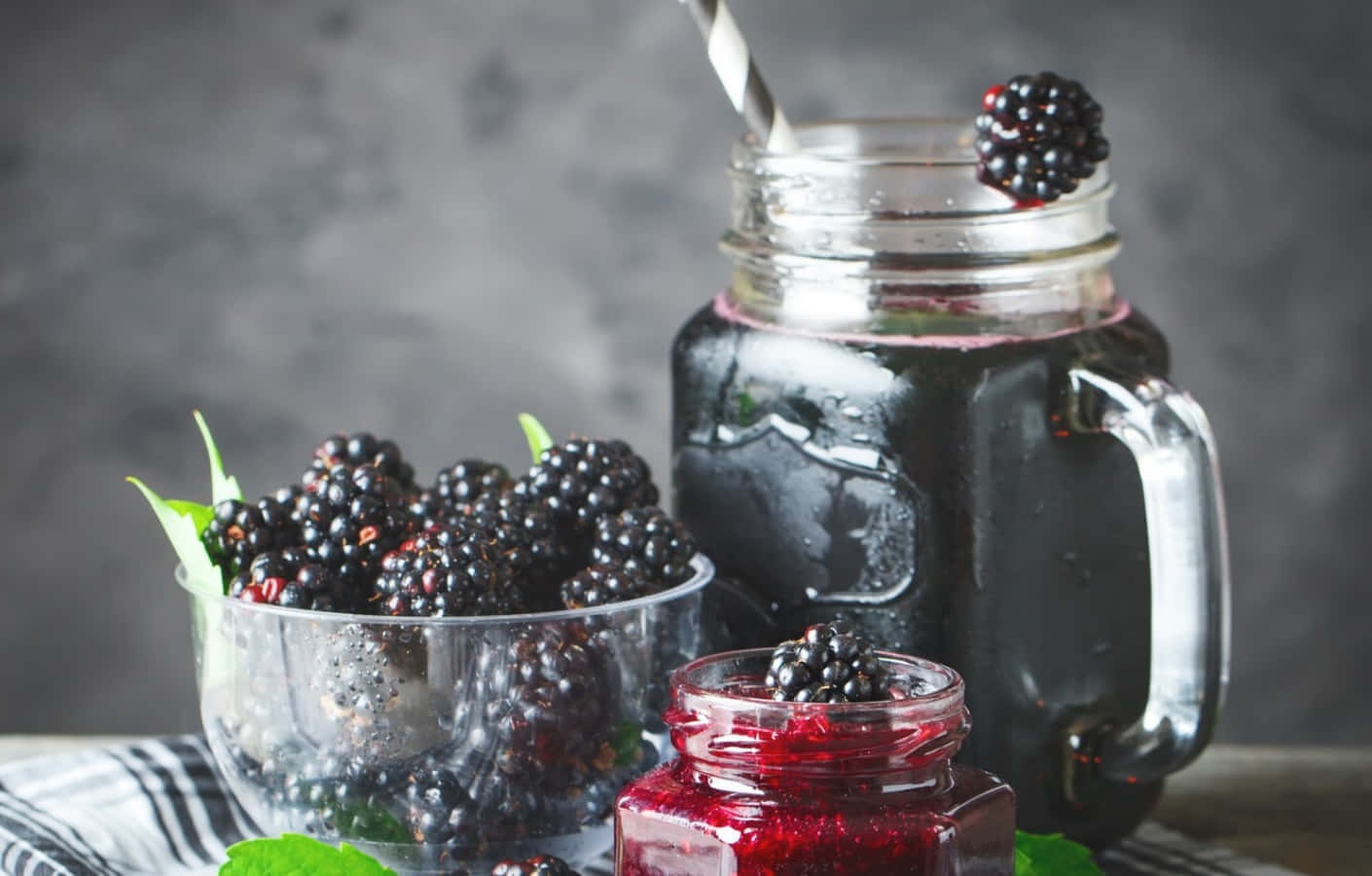 blackberry jam, mason jar, striped cloth, HD Desktop Wallpaper