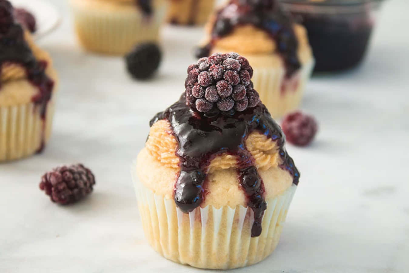 Blackberry Jam, cupcake, sugared blackberry, HD Desktop Wallpaper